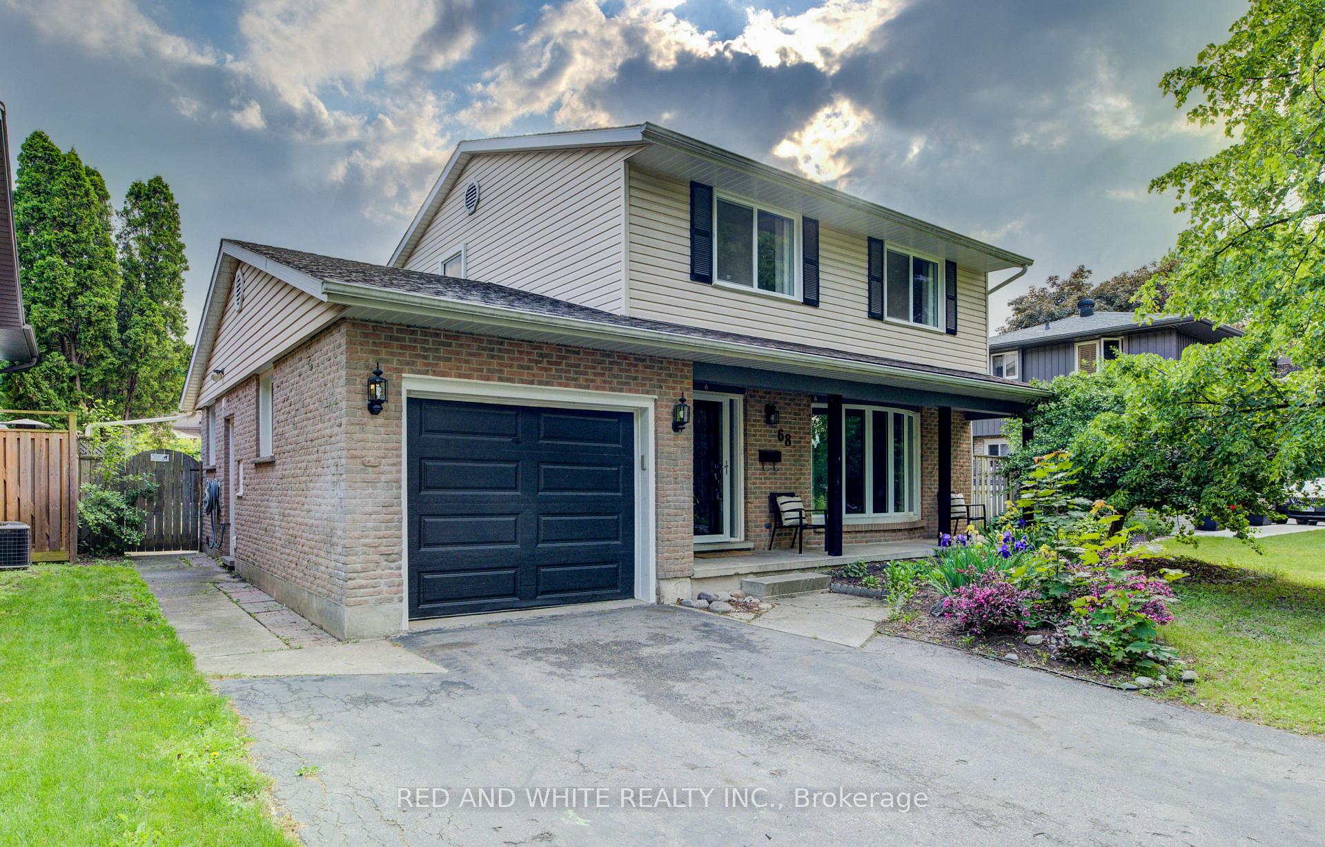 Photo 5 of 68 Parkview Crescent, Waterloo — HOMEH