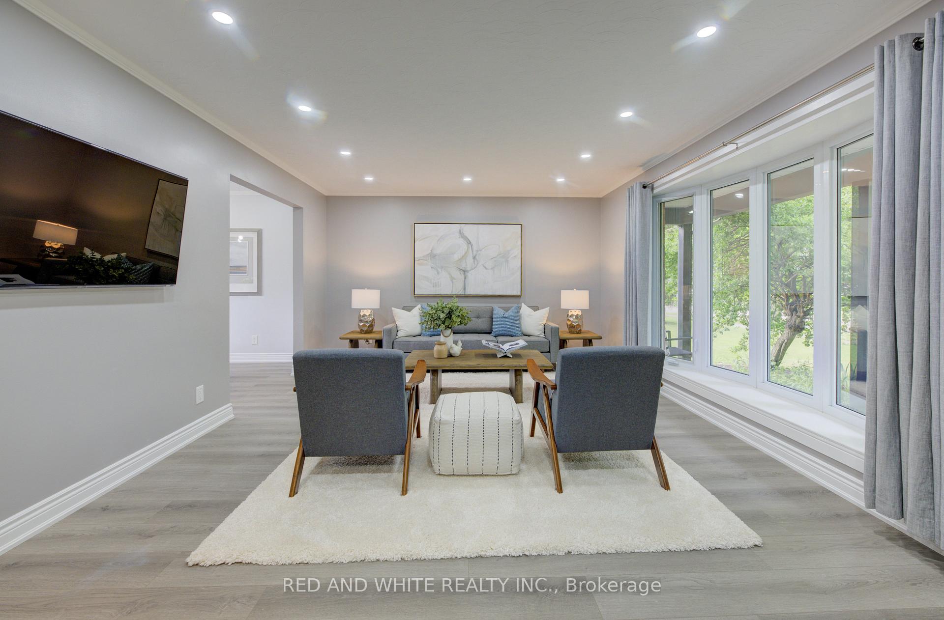 Photo 12 of 68 Parkview Crescent, Waterloo — HOMEH