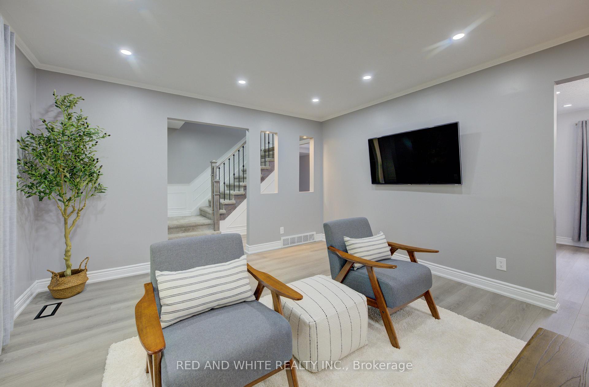 Photo 50 of 68 Parkview Crescent, Waterloo — HOMEH