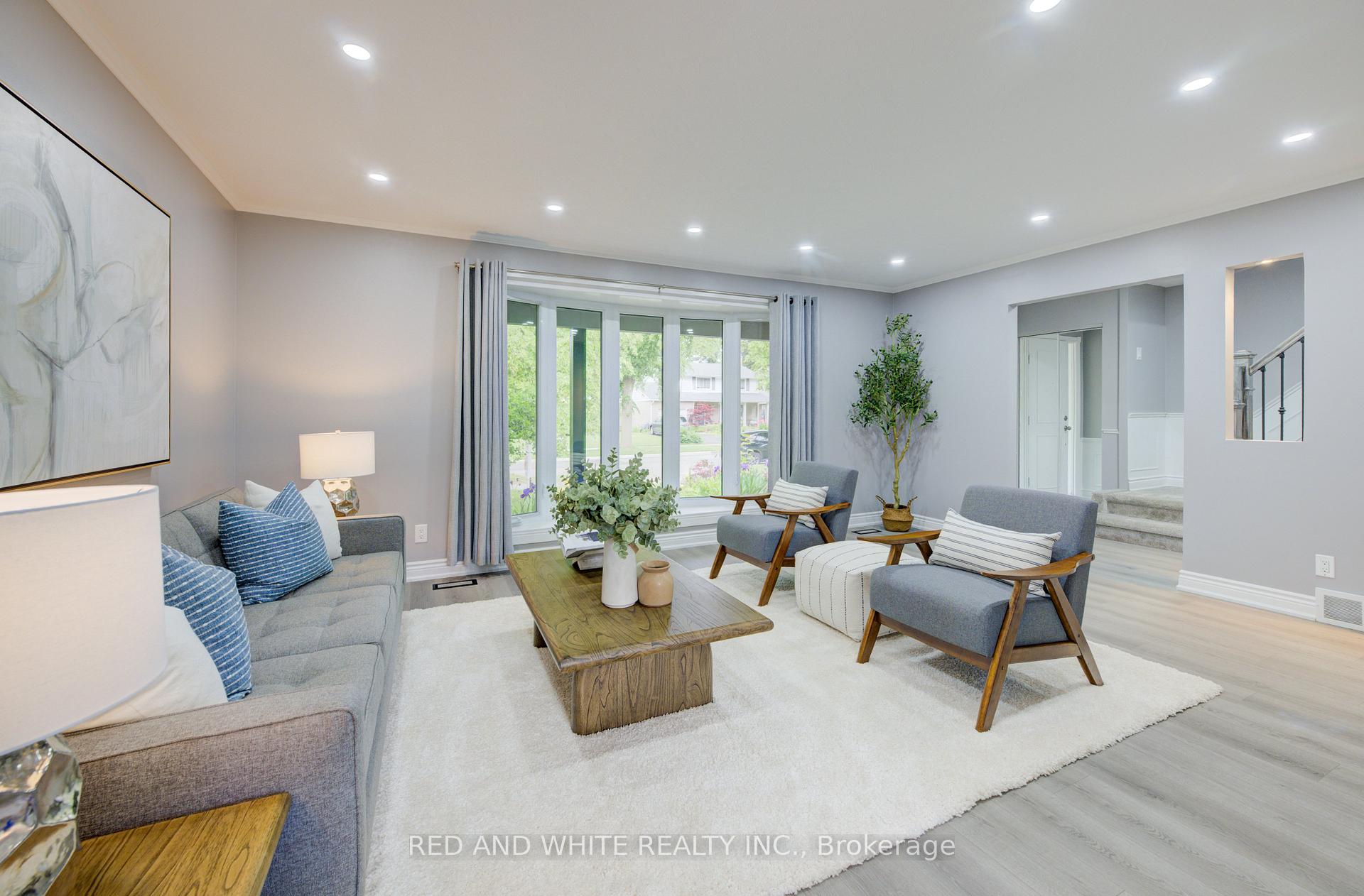 Photo 3 of 68 Parkview Crescent, Waterloo — HOMEH