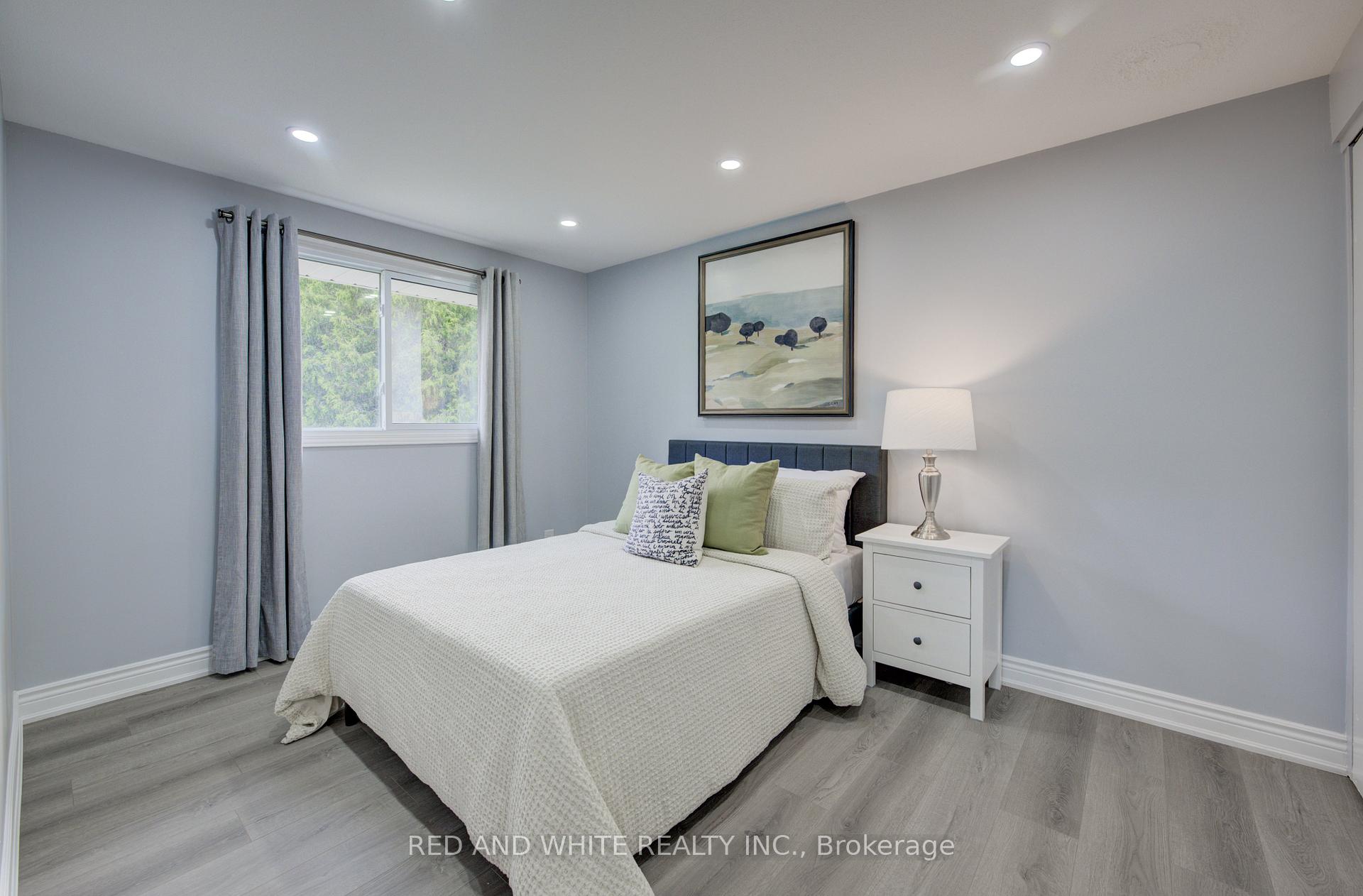 Photo 20 of 68 Parkview Crescent, Waterloo — HOMEH