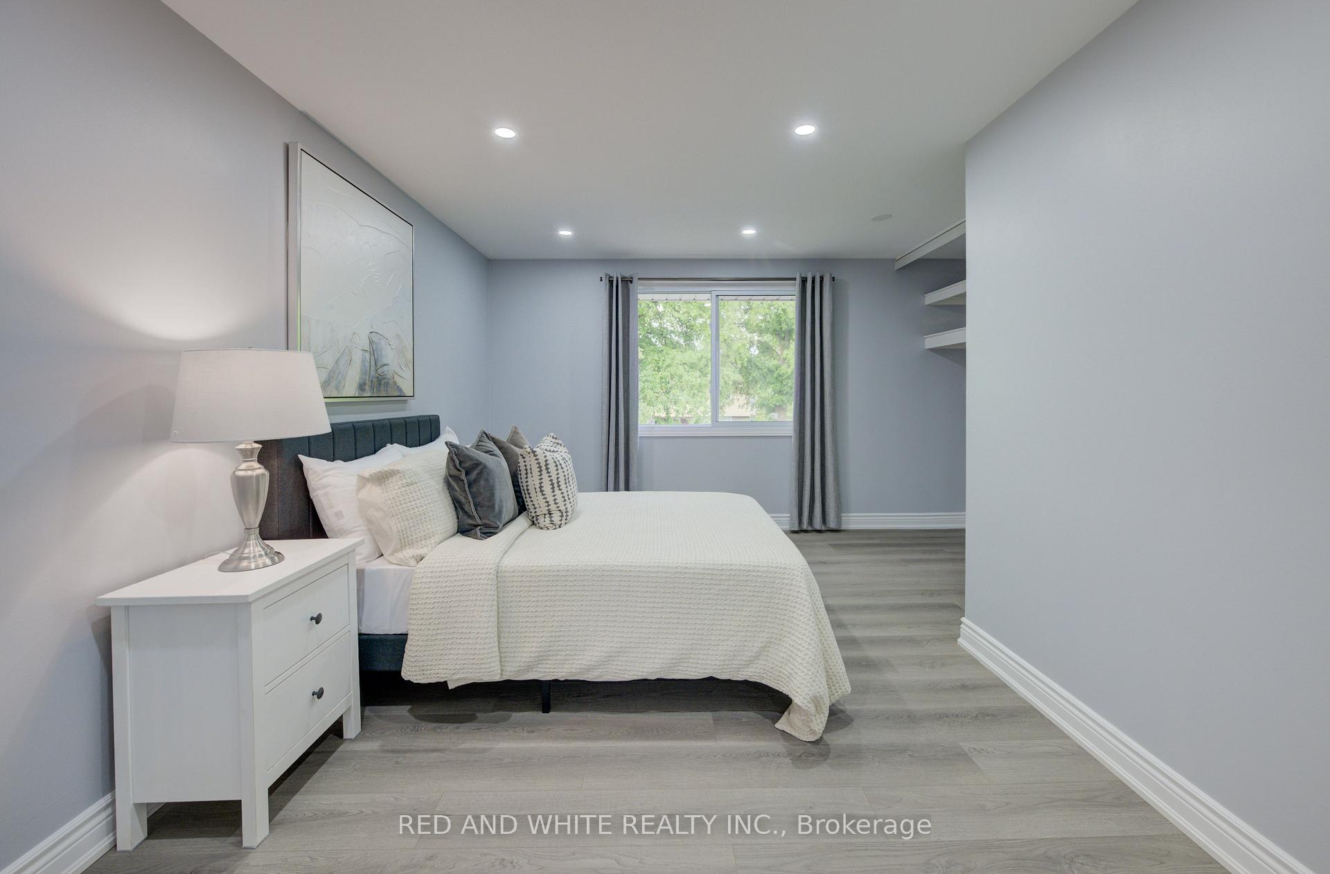 Photo 27 of 68 Parkview Crescent, Waterloo — HOMEH