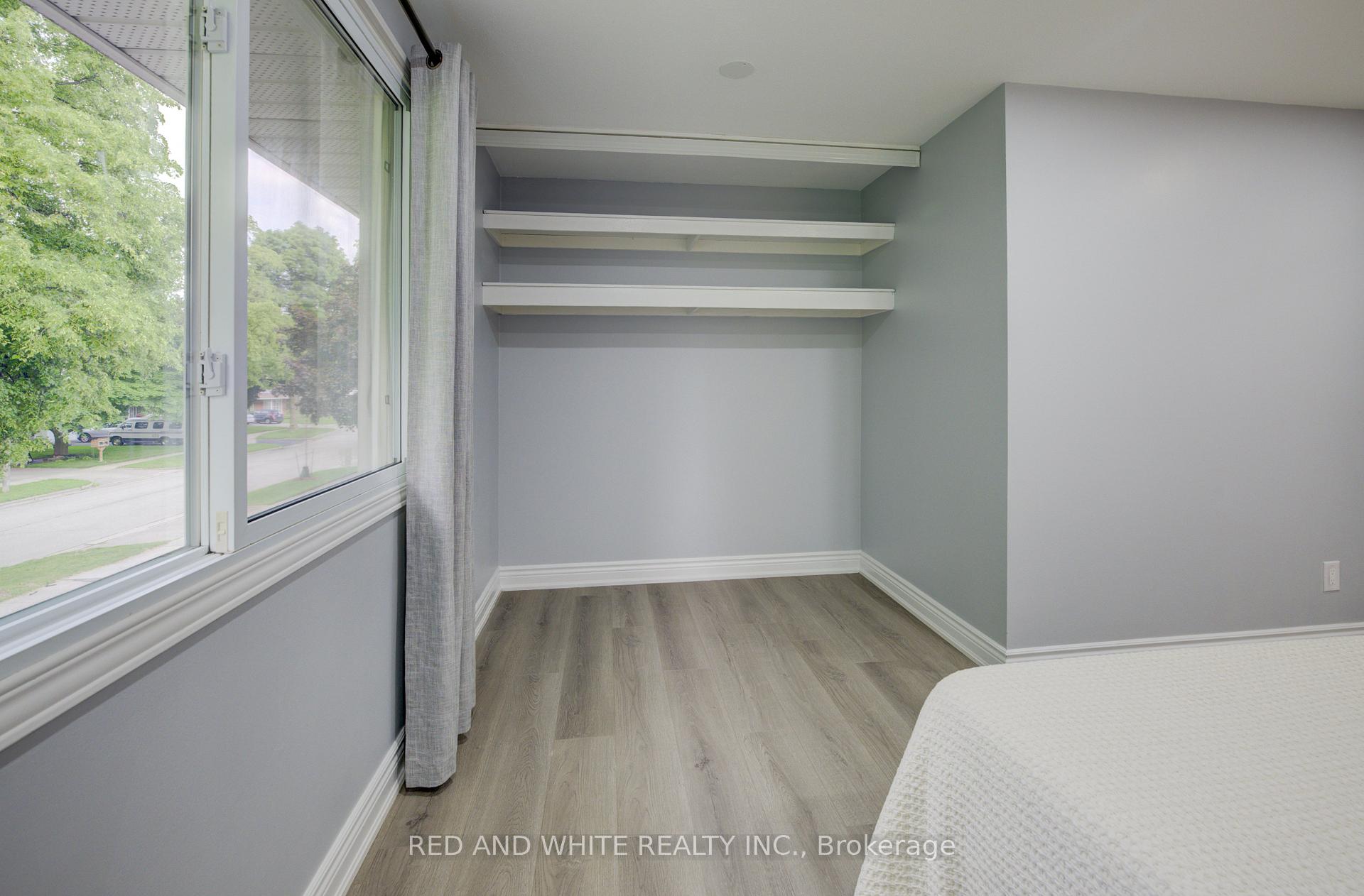 Photo 29 of 68 Parkview Crescent, Waterloo — HOMEH
