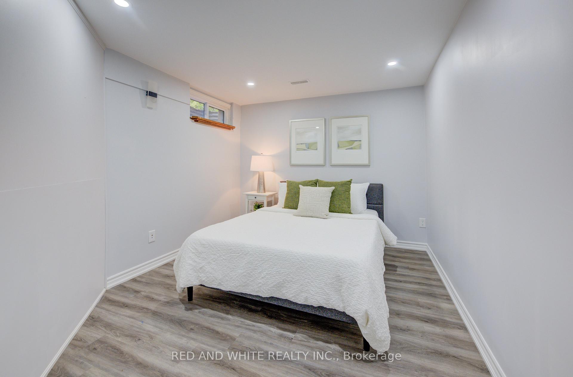 Photo 36 of 68 Parkview Crescent, Waterloo — HOMEH