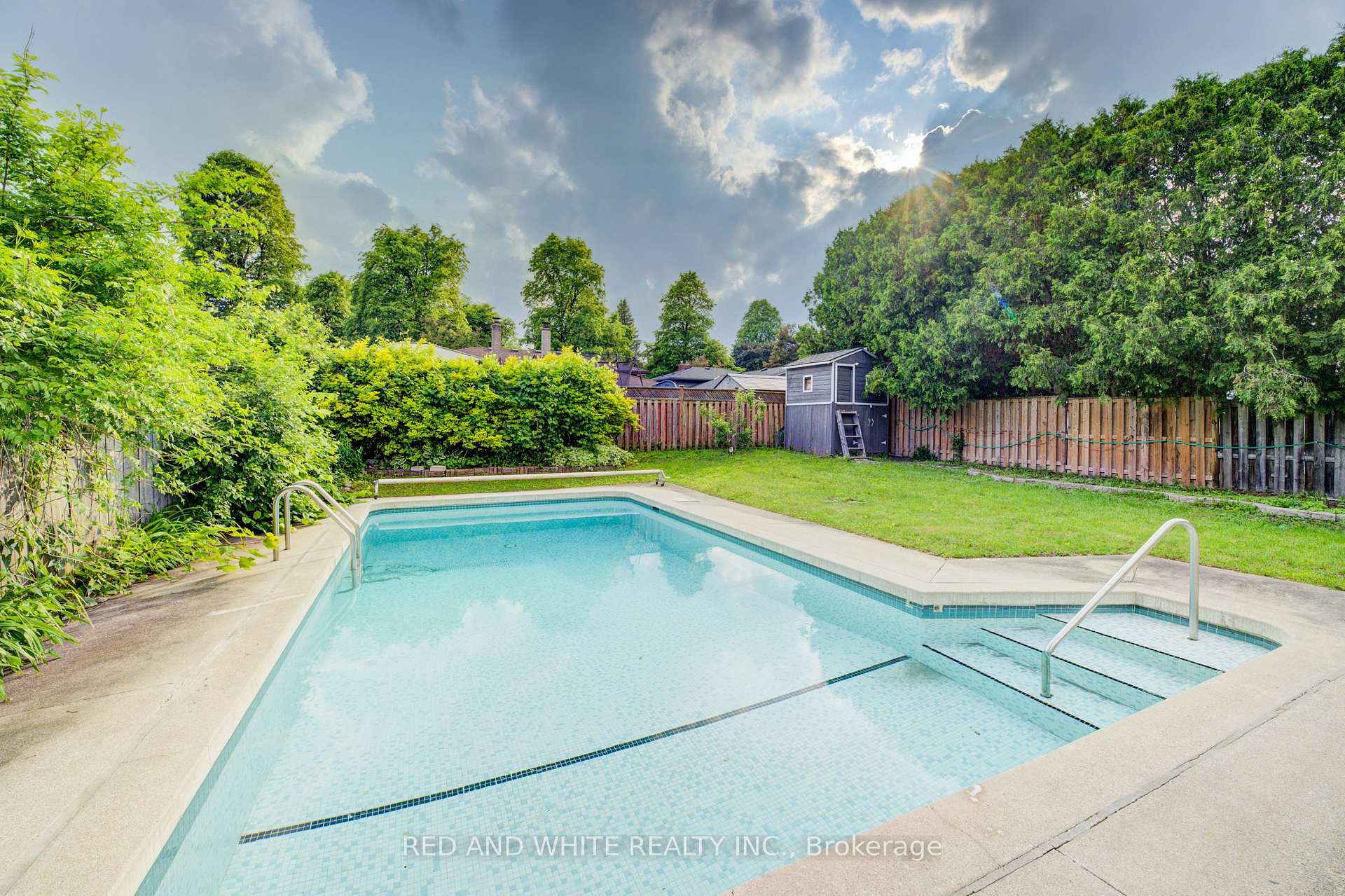 Photo 45 of 68 Parkview Crescent, Waterloo — HOMEH