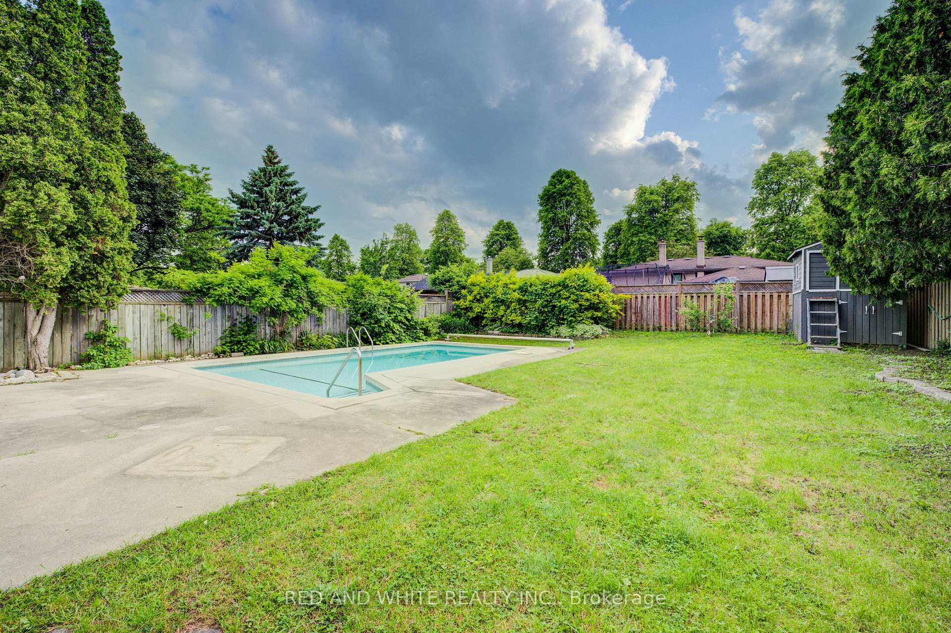 Photo 48 of 68 Parkview Crescent, Waterloo — HOMEH