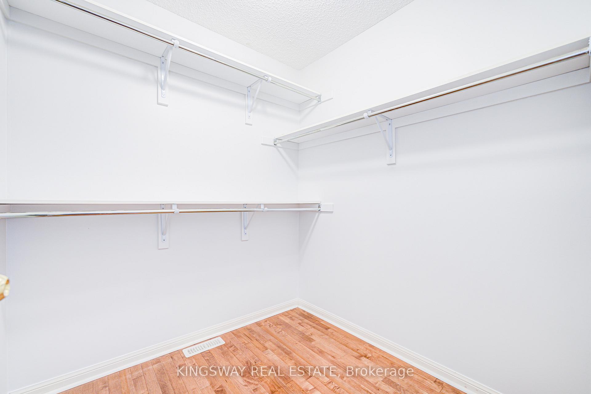 Photo 16 of 7 Bonavista Drive, Brampton, Credit Valley — HOMEH
