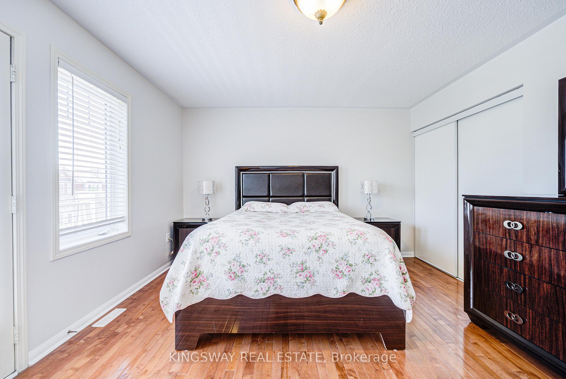 Photo 25 of 7 Bonavista Drive, Brampton, Credit Valley — HOMEH