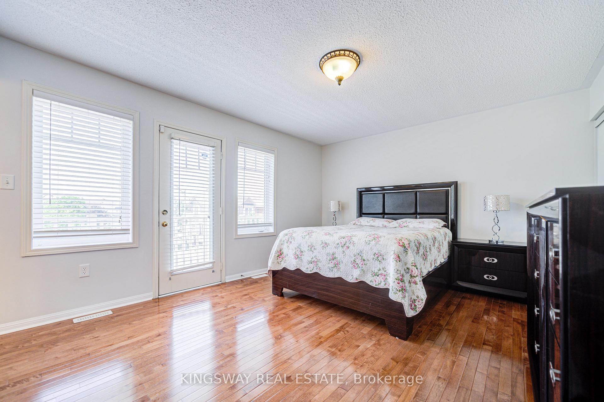 Photo 39 of 7 Bonavista Drive, Brampton, Credit Valley — HOMEH