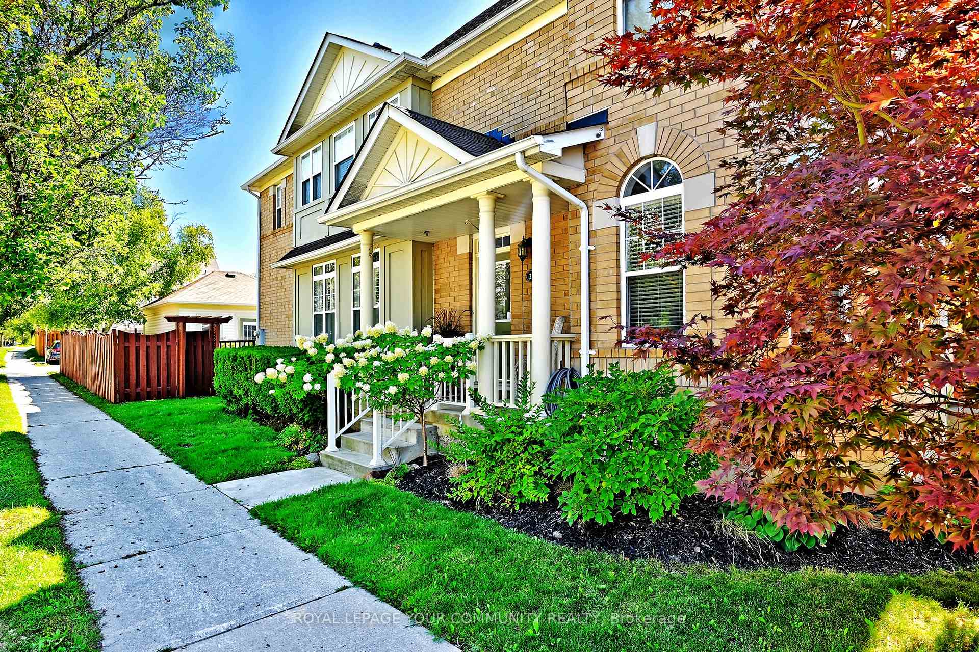 Photo 9 of 279 Country Glen Road, Markham, Cornell — HOMEH