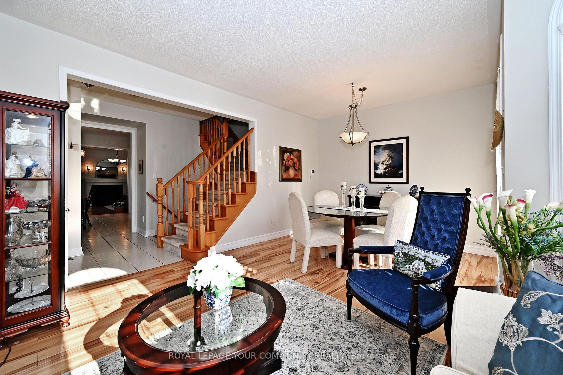 Photo 2 of 279 Country Glen Road, Markham, Cornell — HOMEH