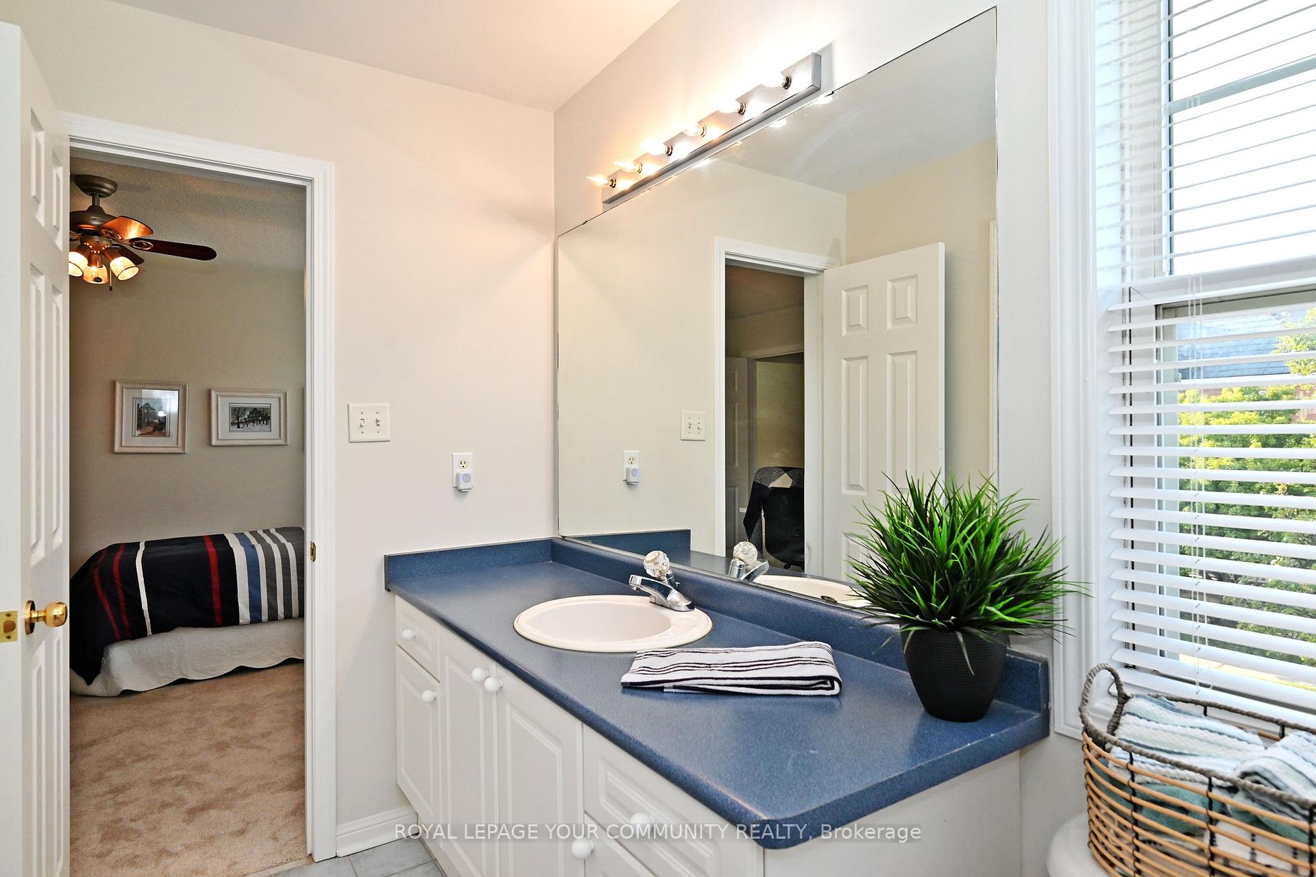 Photo 28 of 279 Country Glen Road, Markham, Cornell — HOMEH