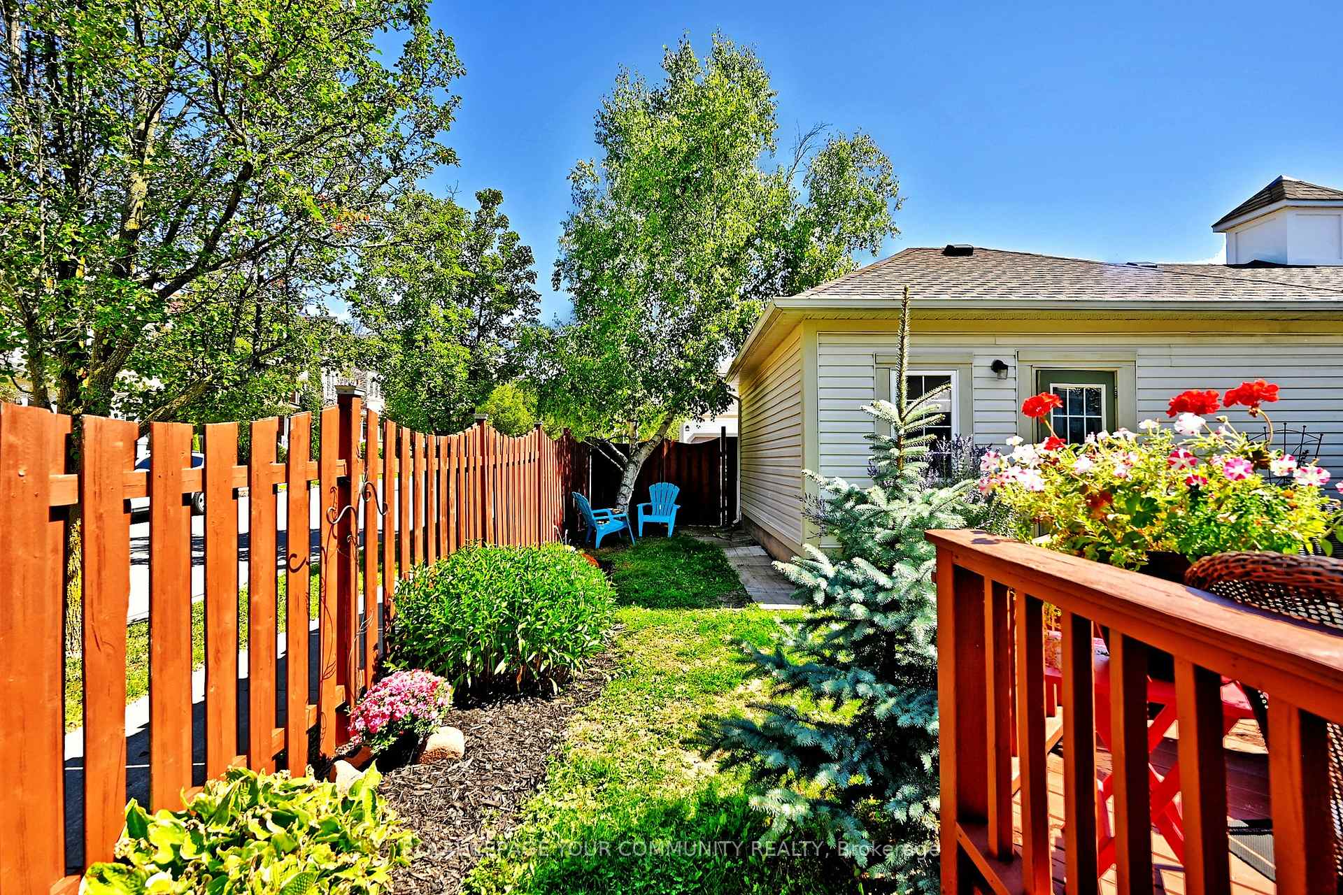 Photo 32 of 279 Country Glen Road, Markham, Cornell — HOMEH