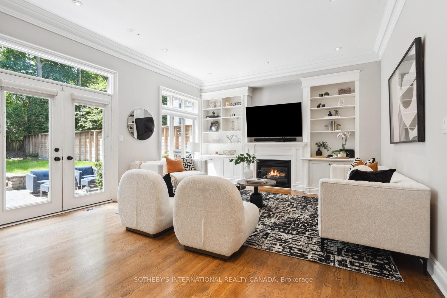 Photo 9 of 177 Dewbourne Avenue, Toronto, Humewood-Cedarvale — HOMEH