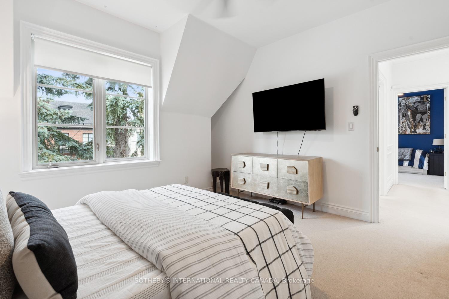 Photo 48 of 177 Dewbourne Avenue, Toronto, Humewood-Cedarvale — HOMEH