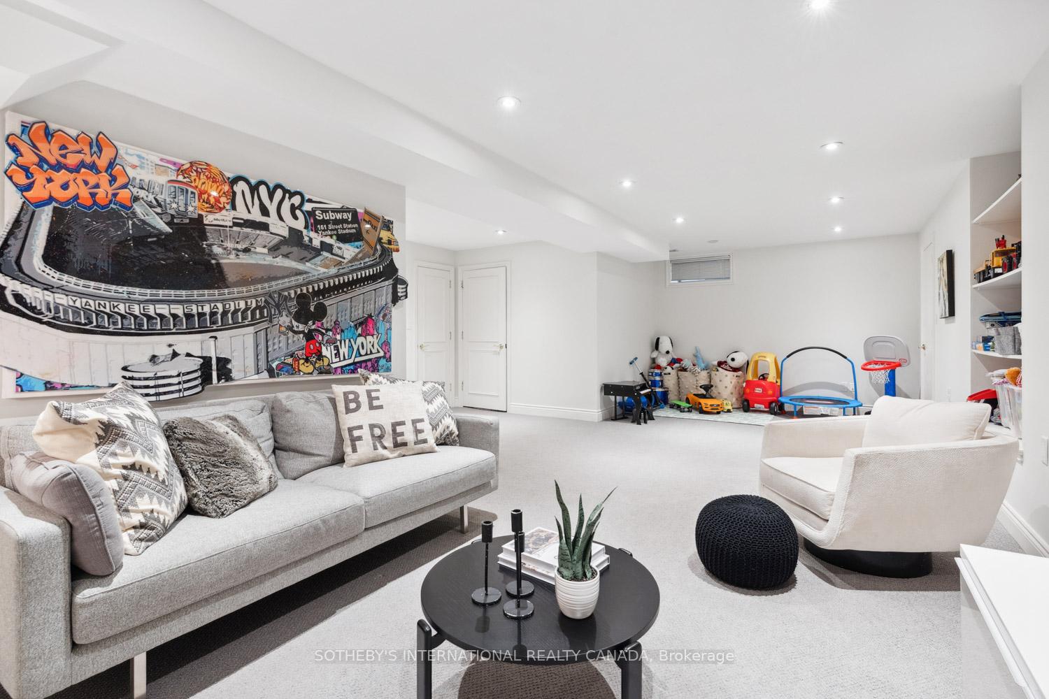 Photo 41 of 177 Dewbourne Avenue, Toronto, Humewood-Cedarvale — HOMEH