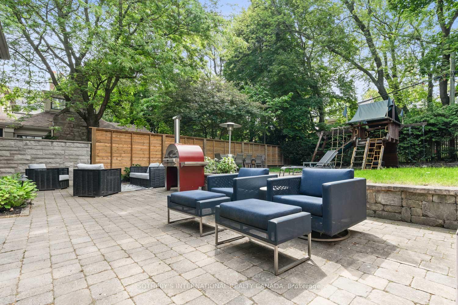 Photo 45 of 177 Dewbourne Avenue, Toronto, Humewood-Cedarvale — HOMEH