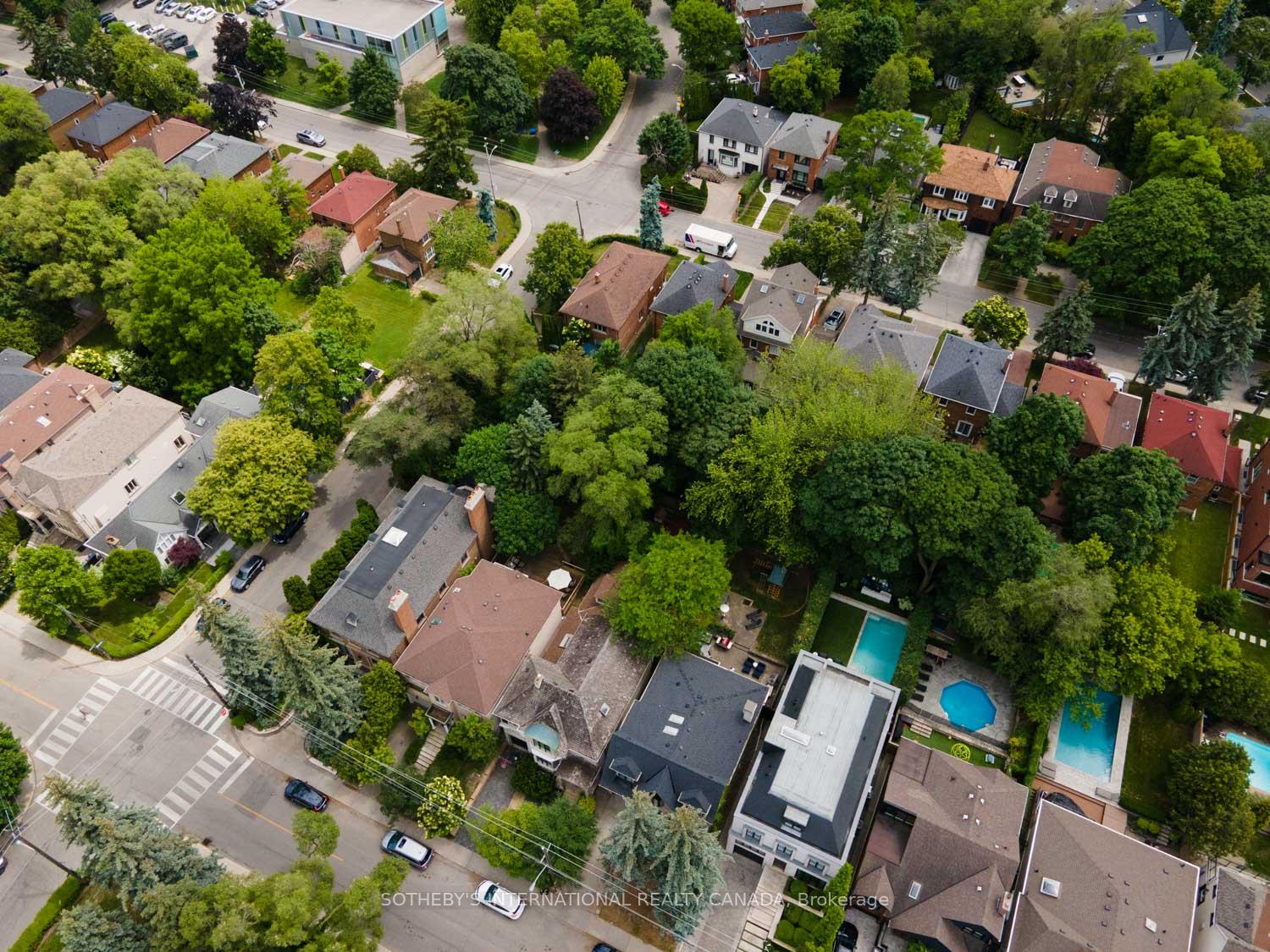 Photo 44 of 177 Dewbourne Avenue, Toronto, Humewood-Cedarvale — HOMEH