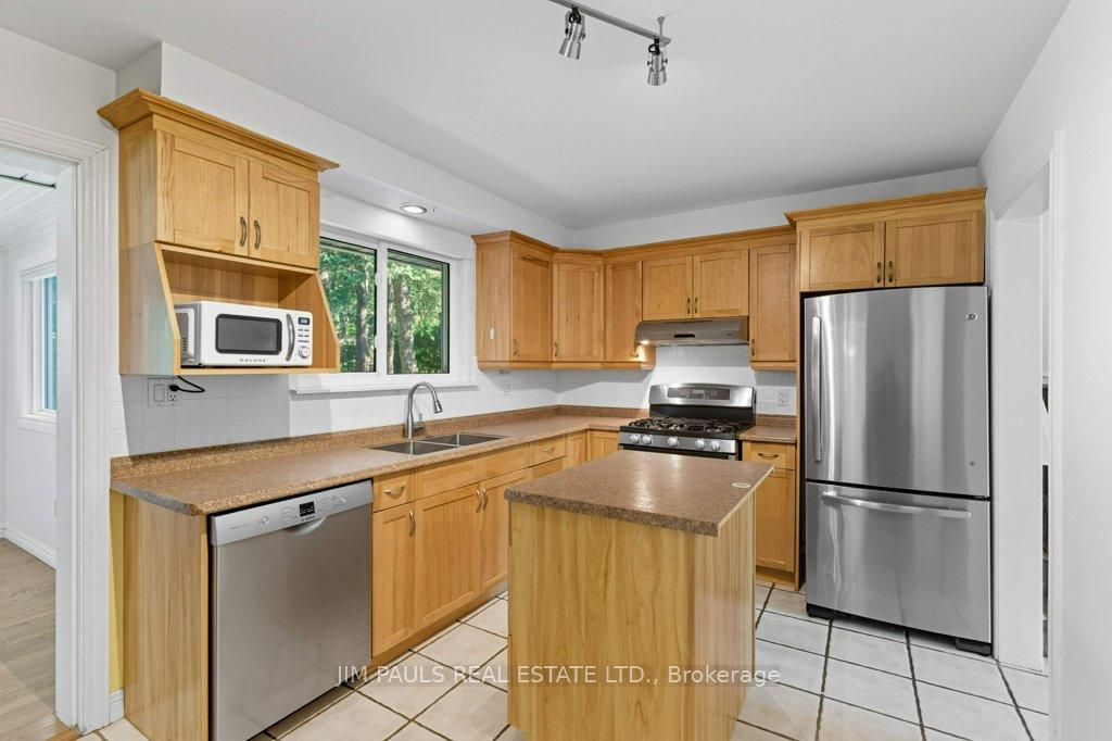 Photo 17 of 207 Spring Trail, Hamilton, Ancaster — HOMEH