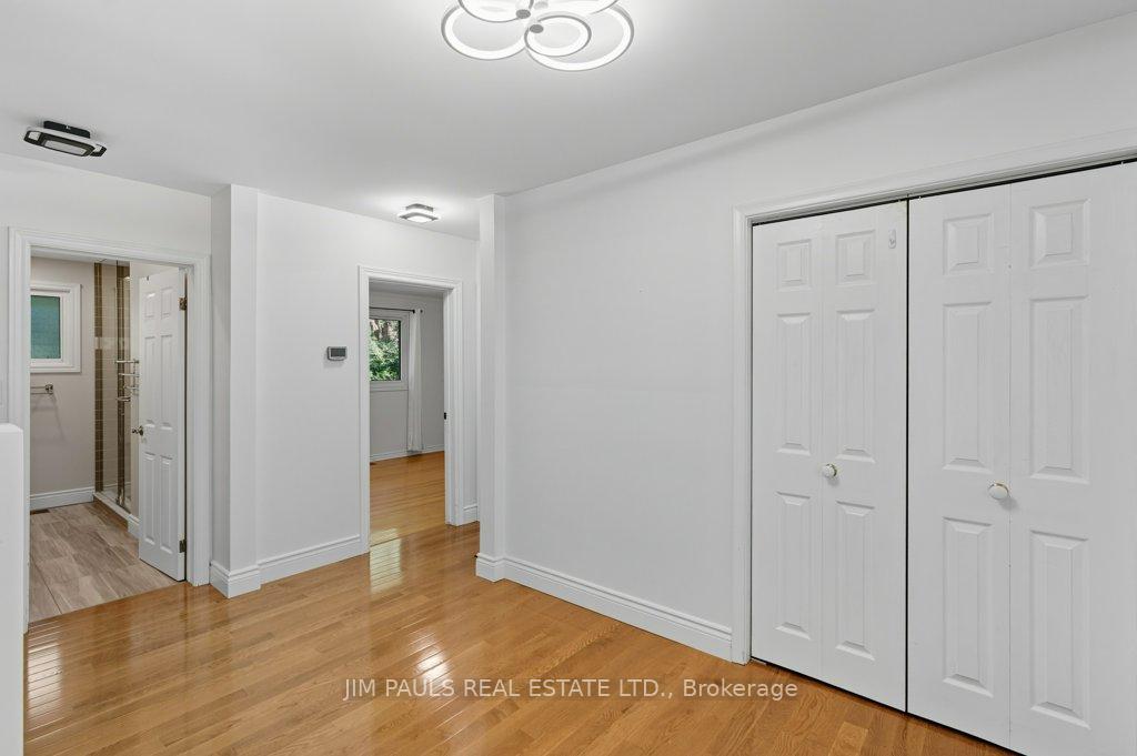 Photo 12 of 207 Spring Trail, Hamilton, Ancaster — HOMEH