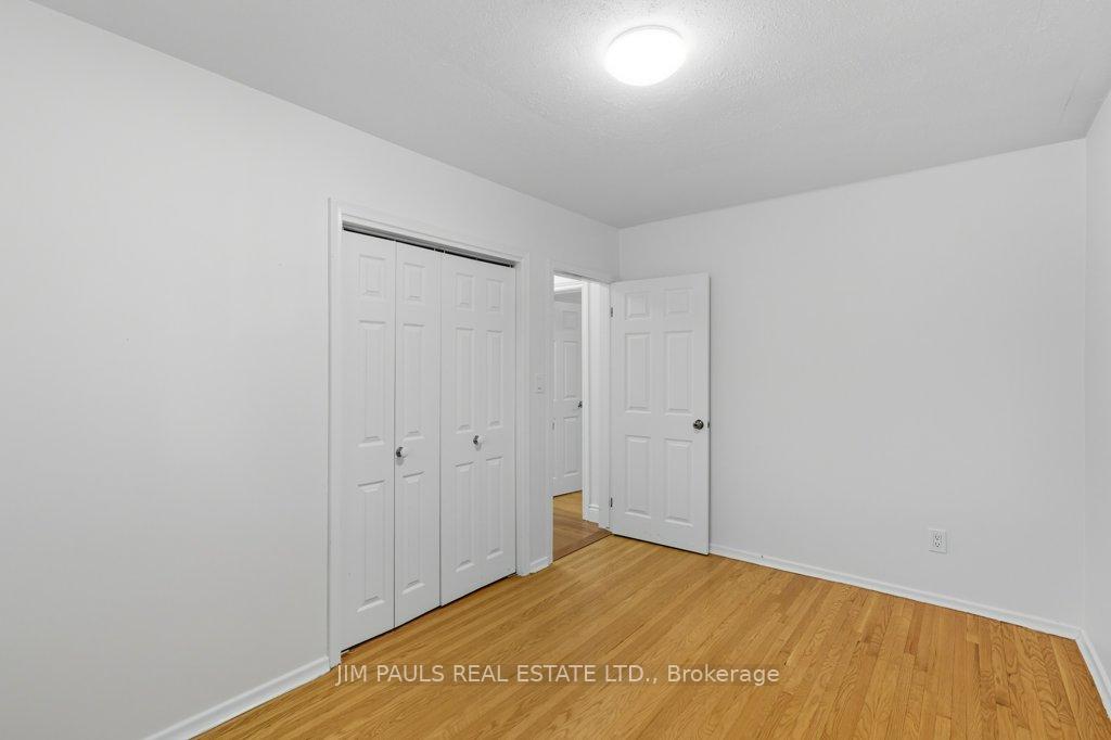 Photo 16 of 207 Spring Trail, Hamilton, Ancaster — HOMEH