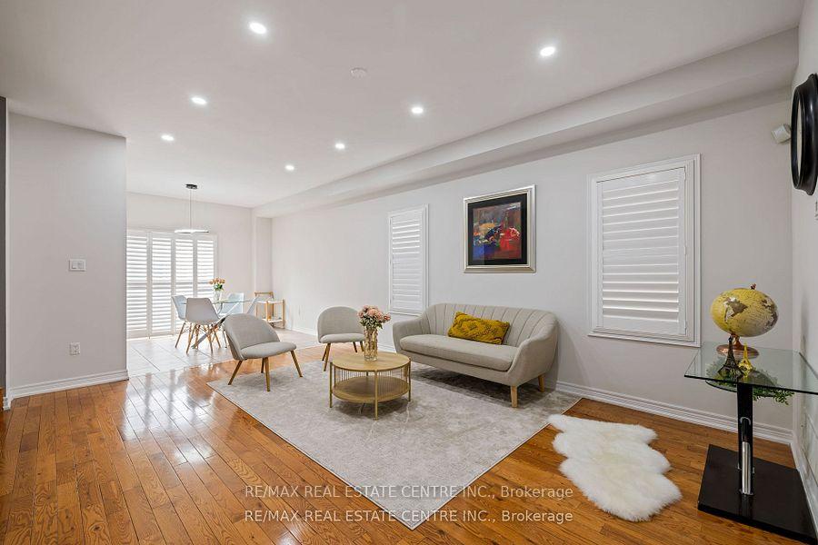 Photo 27 of 108 Ozner Crescent, Vaughan, Vellore Village — HOMEH