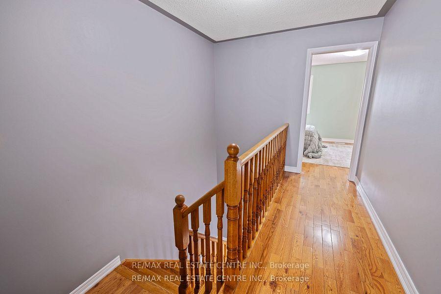 Photo 12 of 108 Ozner Crescent, Vaughan, Vellore Village — HOMEH