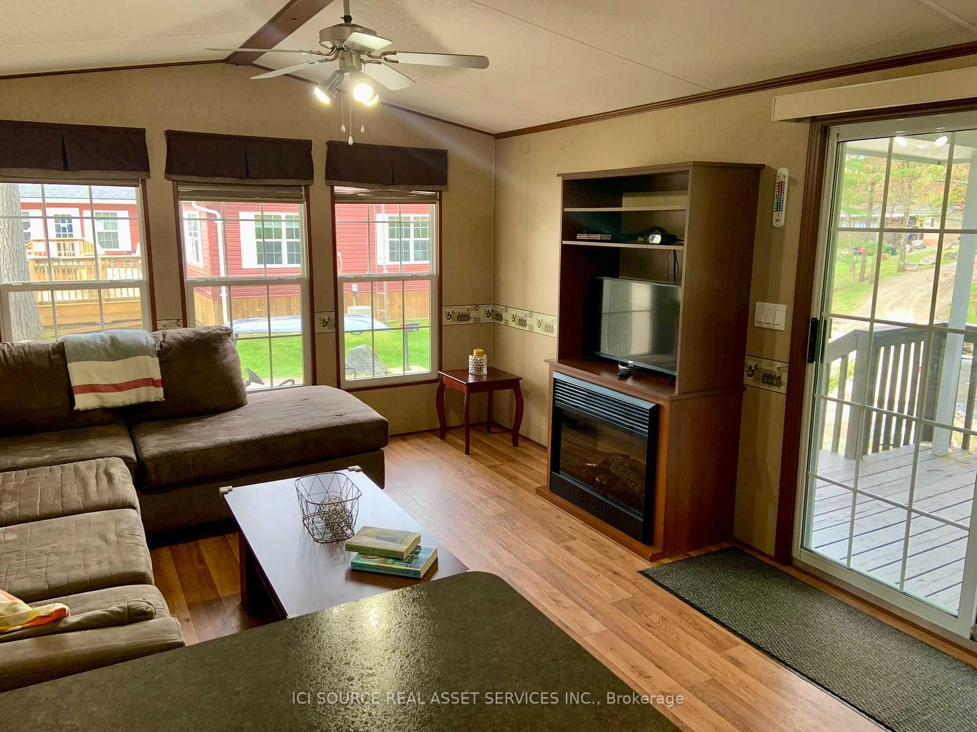 Photo 5 of Unit FRNB009, 1336 S Morrison Lake Road, Gravenhurst, Wood (Gravenhurst) — HOMEH