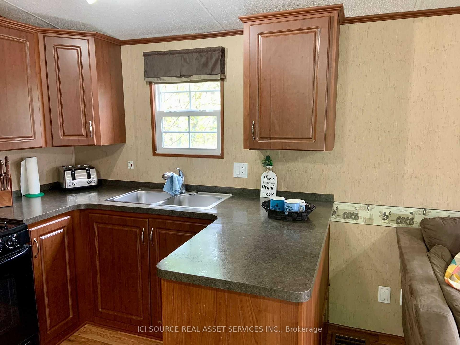 Photo 7 of Unit FRNB009, 1336 S Morrison Lake Road, Gravenhurst, Wood (Gravenhurst) — HOMEH
