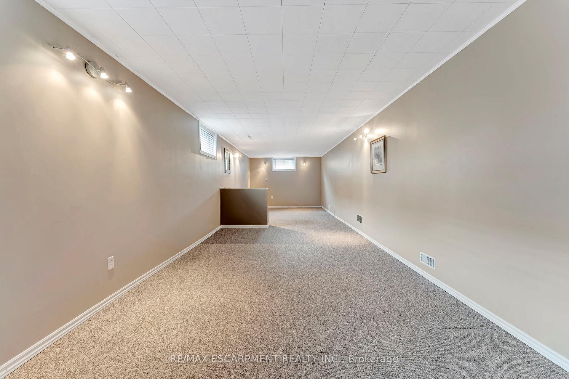 Photo 26 of 109 West 23rd Street, Hamilton, Westcliffe — HOMEH