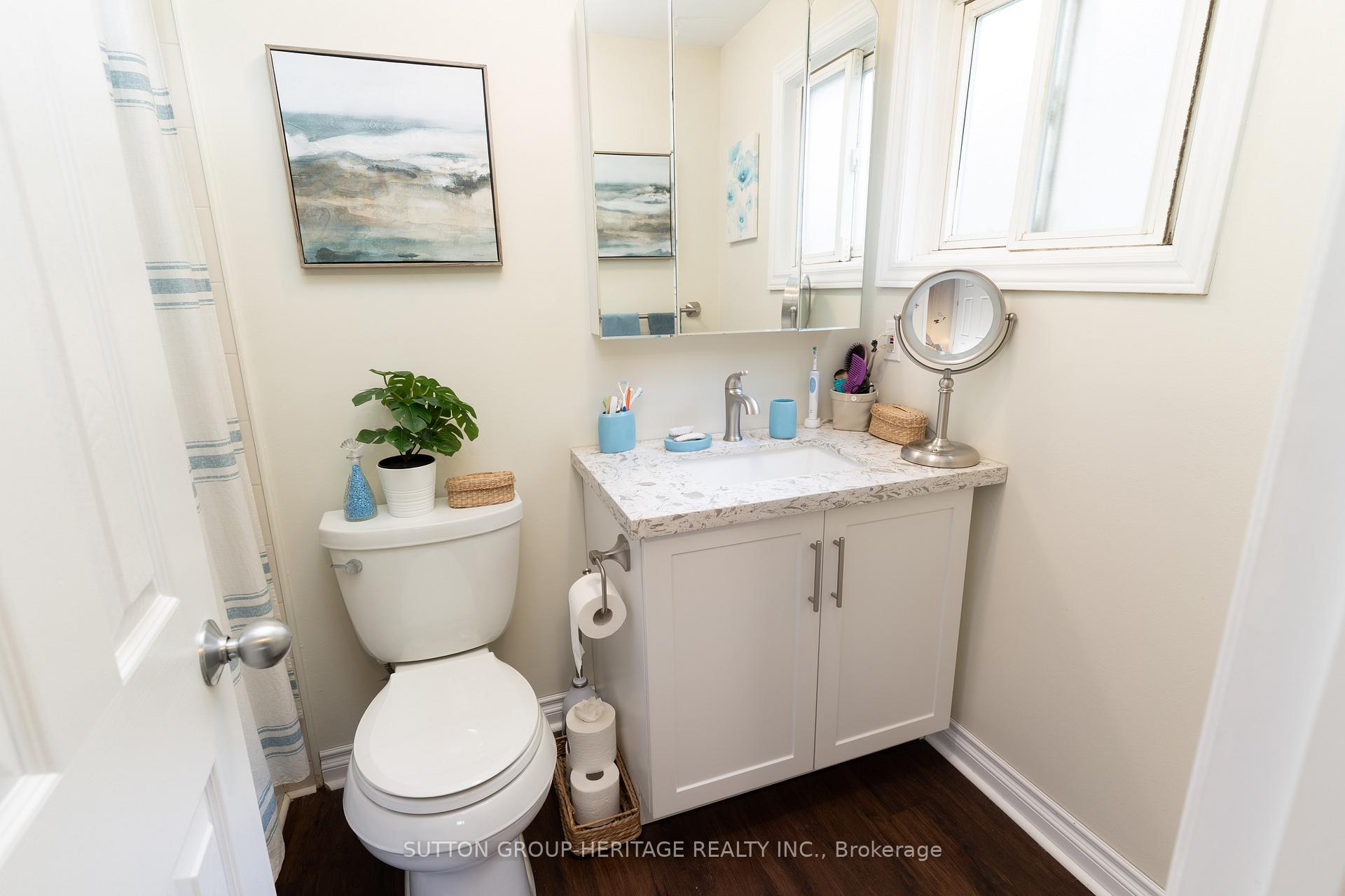 Photo 23 of 106 Cornwall Drive, Ajax, Central — HOMEH