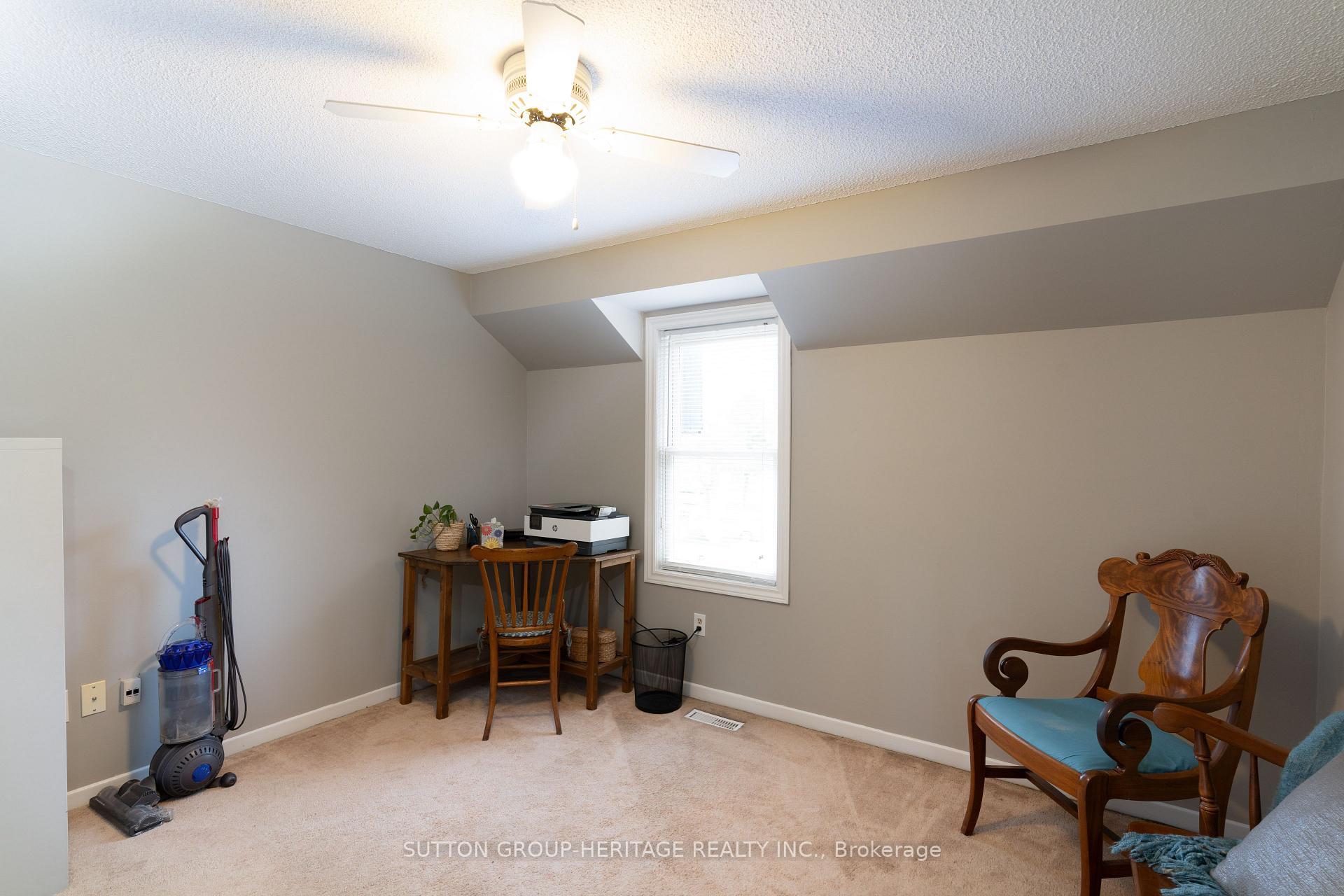 Photo 16 of 106 Cornwall Drive, Ajax, Central — HOMEH