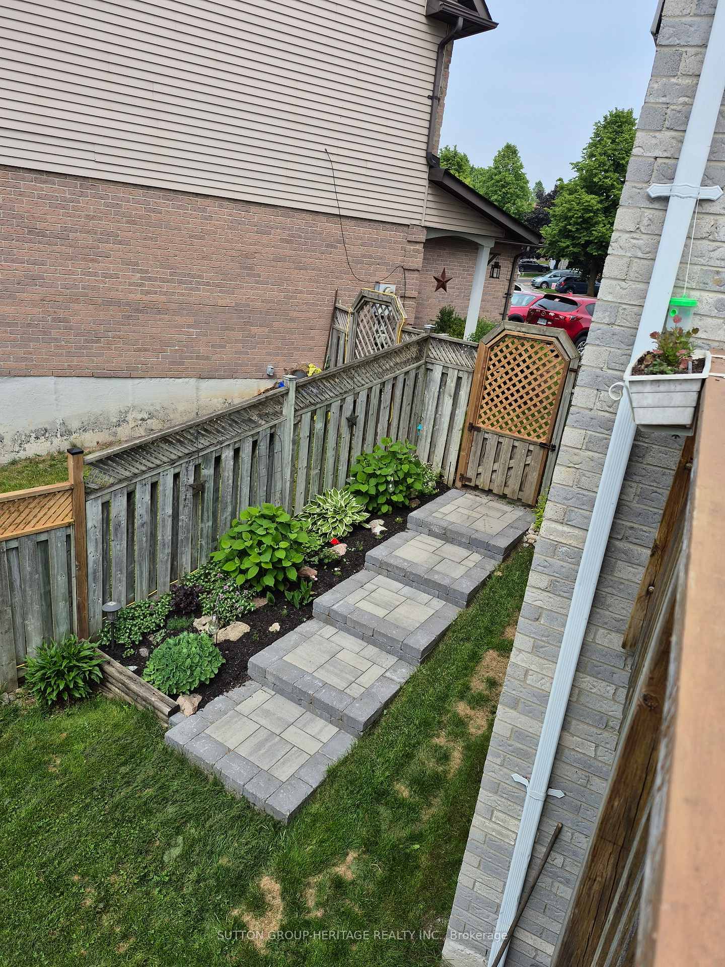 Photo 26 of 106 Cornwall Drive, Ajax, Central — HOMEH