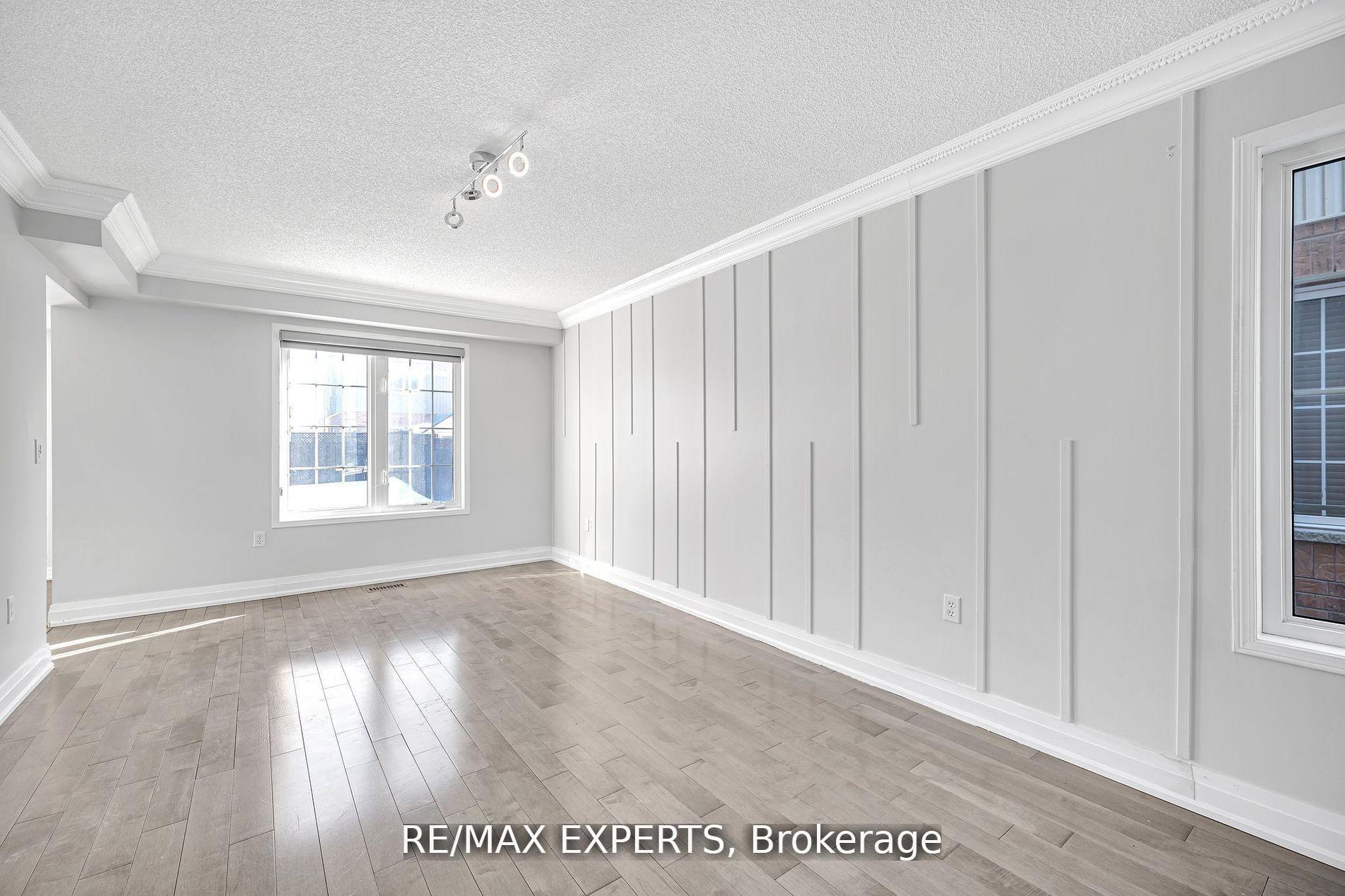 Photo 2 of 1111 Kell Street, Innisfil, Alcona — HOMEH