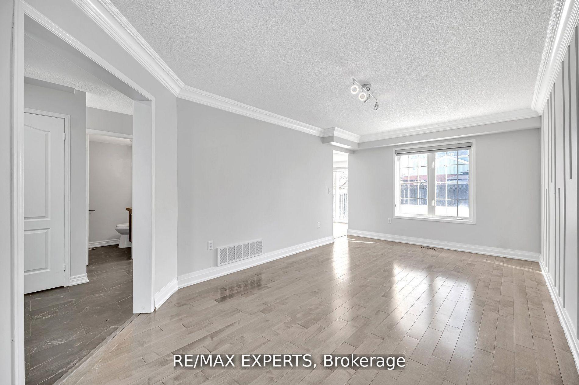 Photo 9 of 1111 Kell Street, Innisfil, Alcona — HOMEH