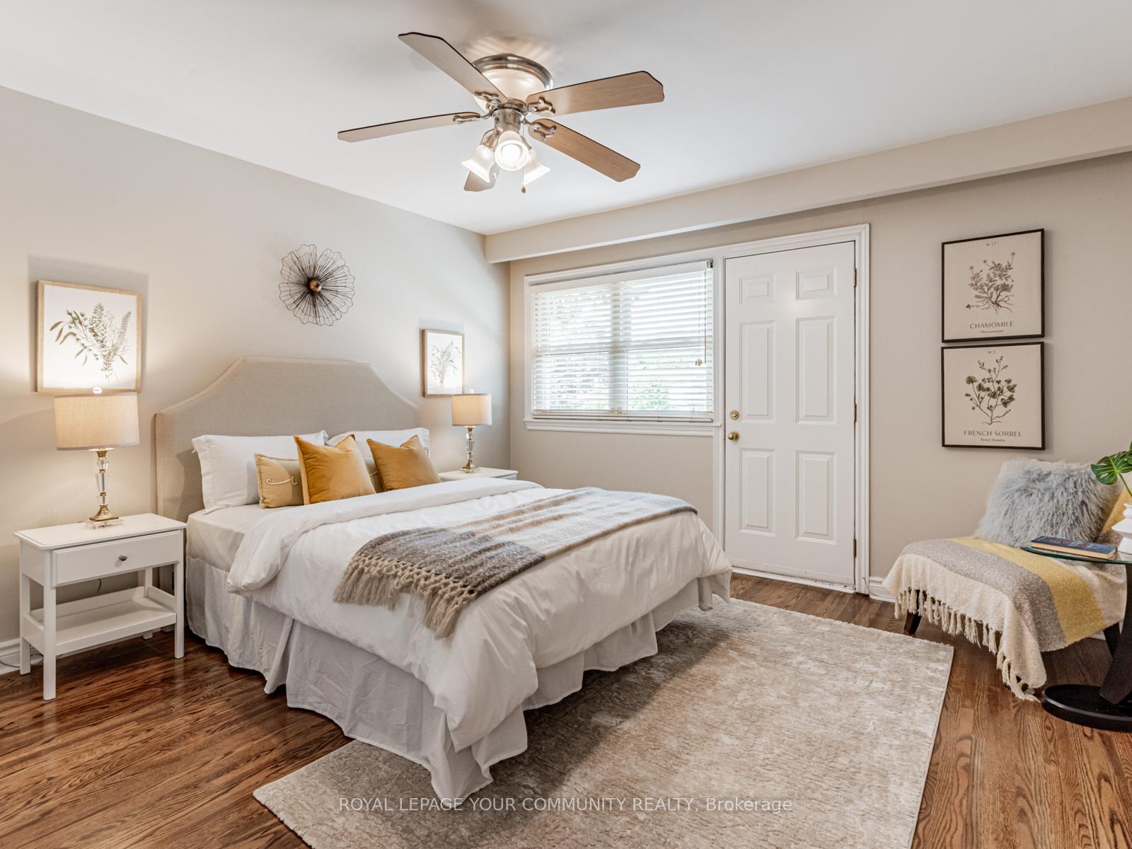 Photo 18 of 1 Thorny Brae Drive, Markham, Royal Orchard — HOMEH