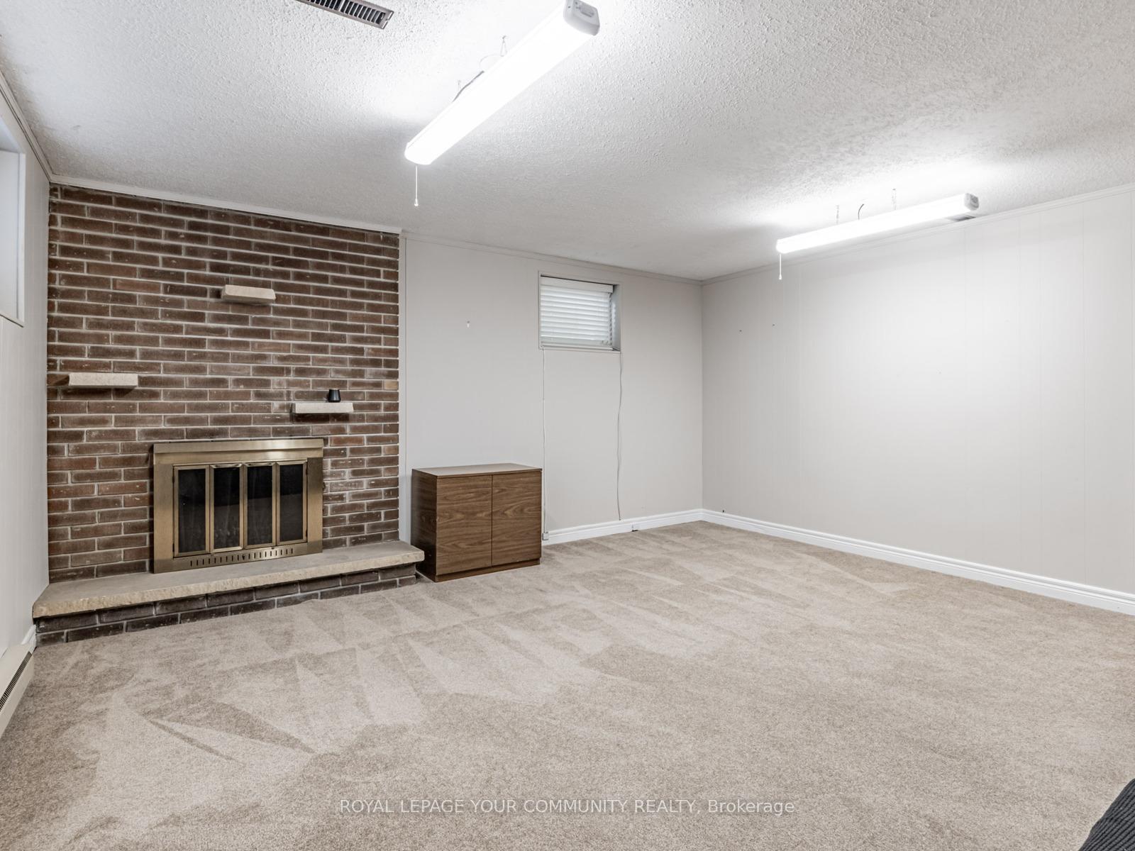 Photo 68 of 1 Thorny Brae Drive, Markham, Royal Orchard — HOMEH