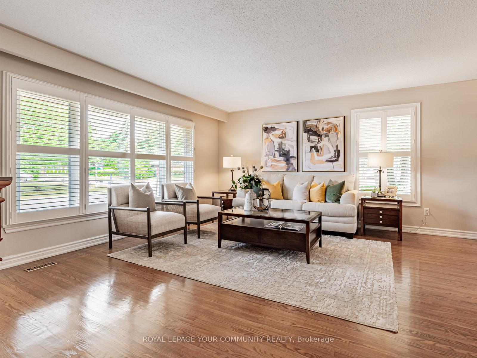 Photo 26 of 1 Thorny Brae Drive, Markham, Royal Orchard — HOMEH