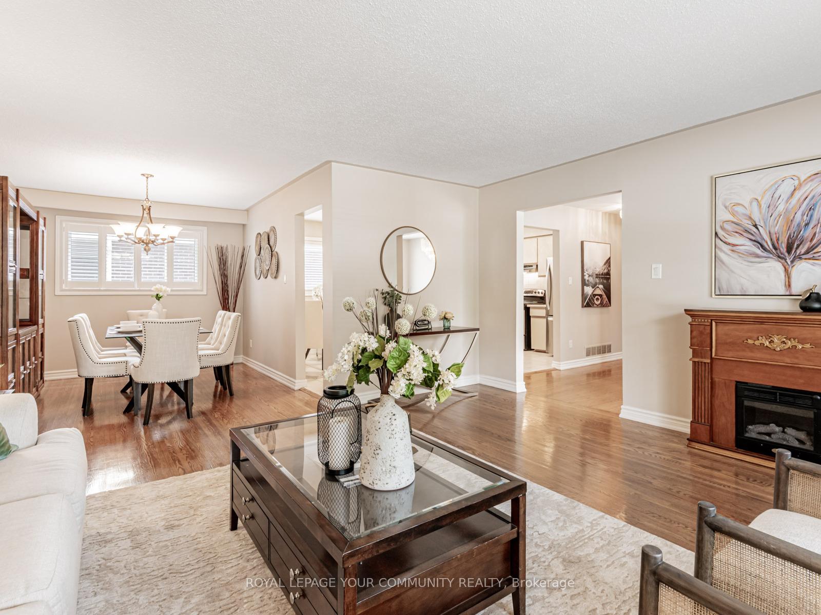 Photo 29 of 1 Thorny Brae Drive, Markham, Royal Orchard — HOMEH