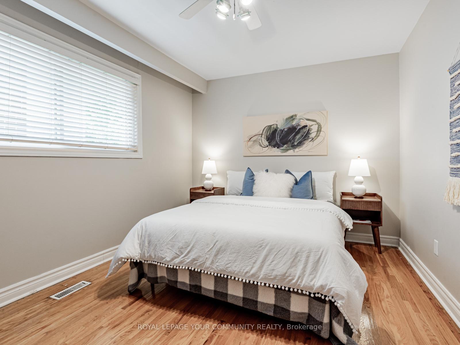 Photo 41 of 1 Thorny Brae Drive, Markham, Royal Orchard — HOMEH