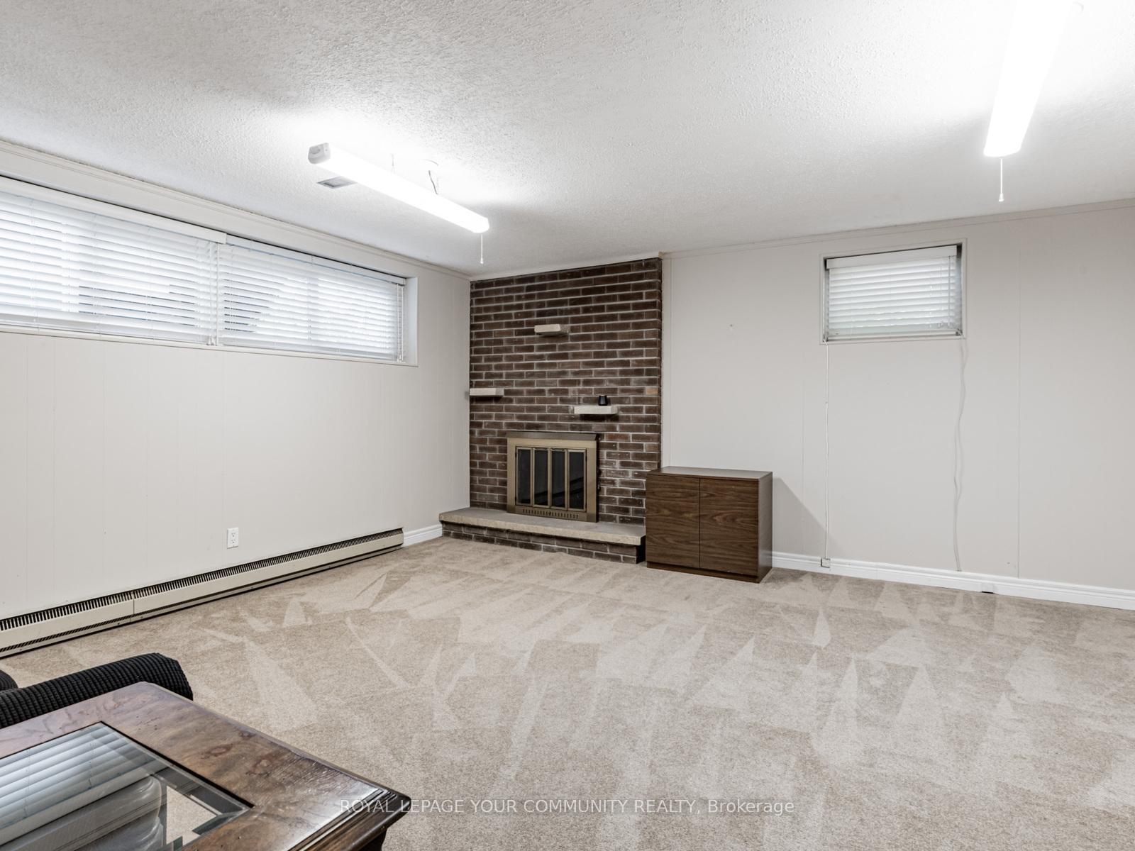 Photo 47 of 1 Thorny Brae Drive, Markham, Royal Orchard — HOMEH