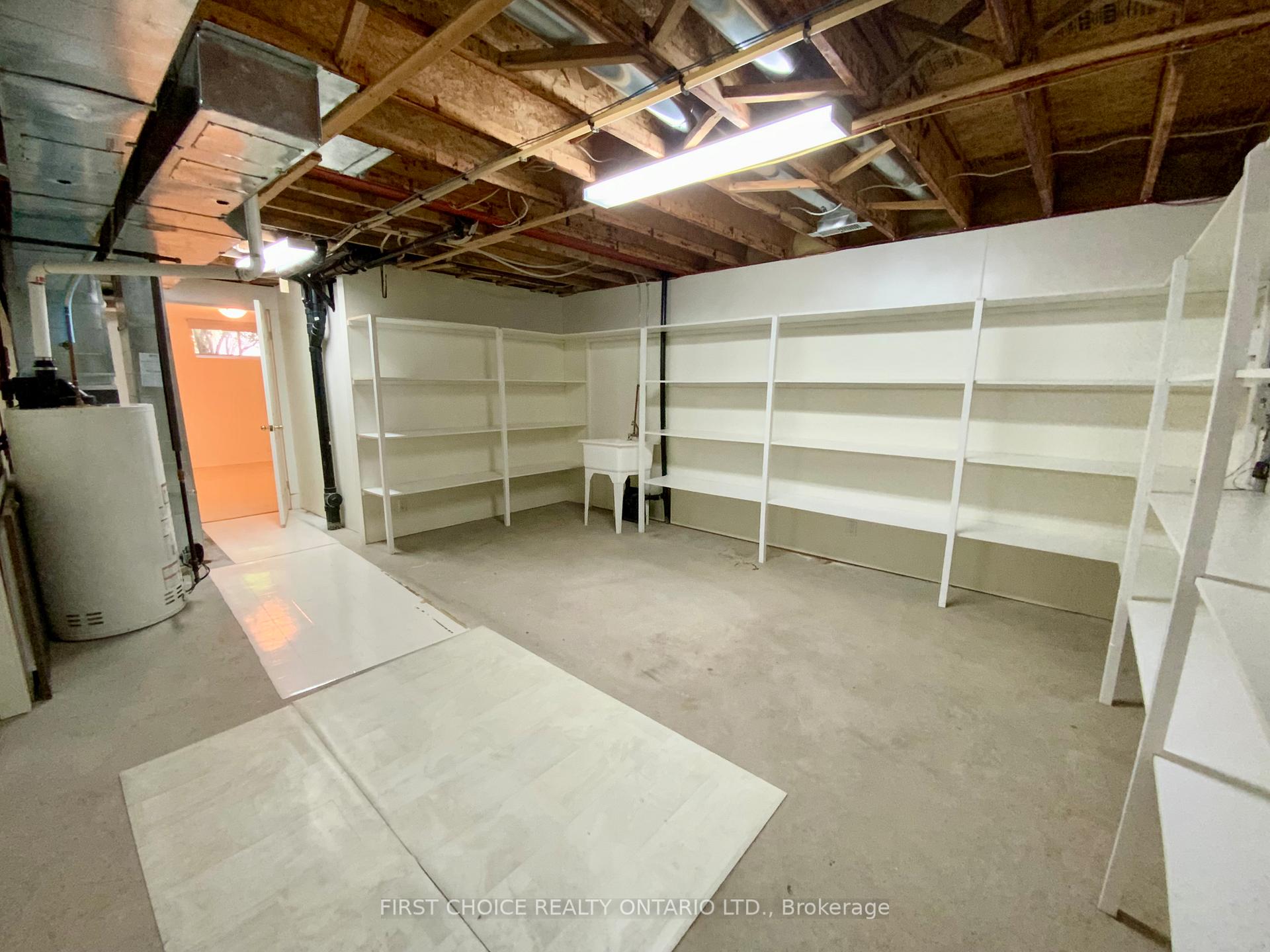Photo 22 of 11 Meadowcroft Crescent, Ottawa, Carson Meadows — HOMEH
