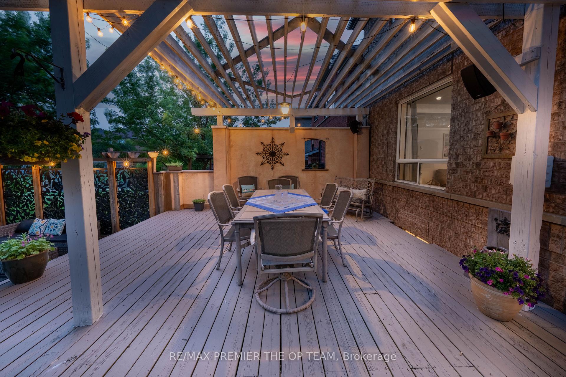 Photo 2 of 328 Napa Valley Avenue, Vaughan, Sonoma Heights — HOMEH