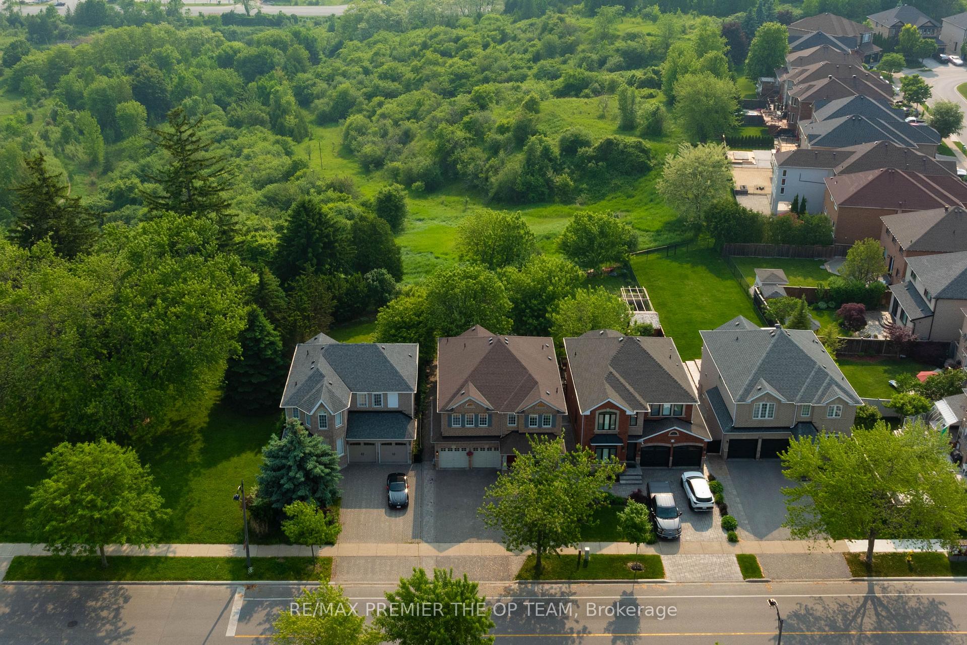 Photo 7 of 328 Napa Valley Avenue, Vaughan, Sonoma Heights — HOMEH