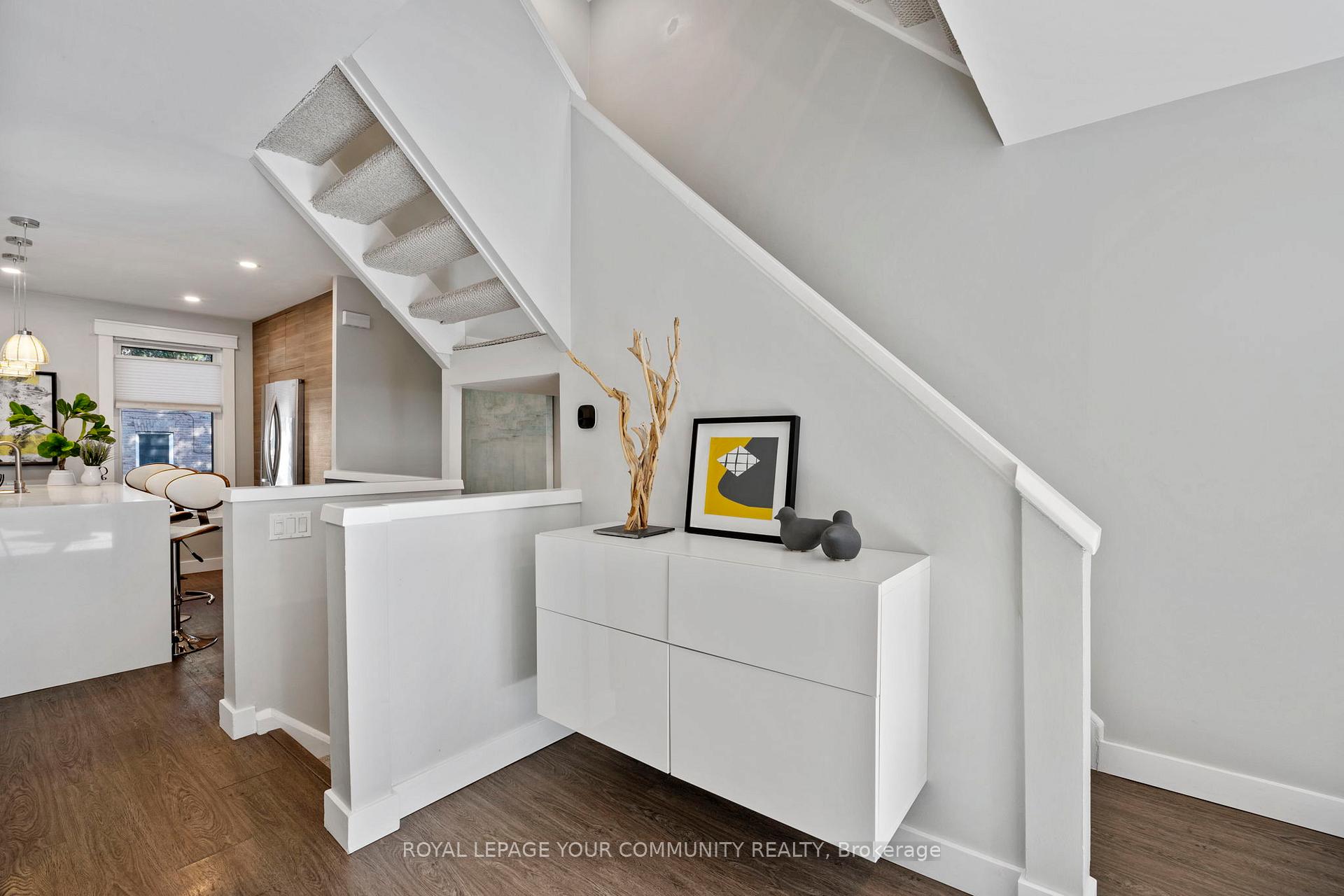 Photo 4 of 8 West Avenue, Toronto, South Riverdale — HOMEH