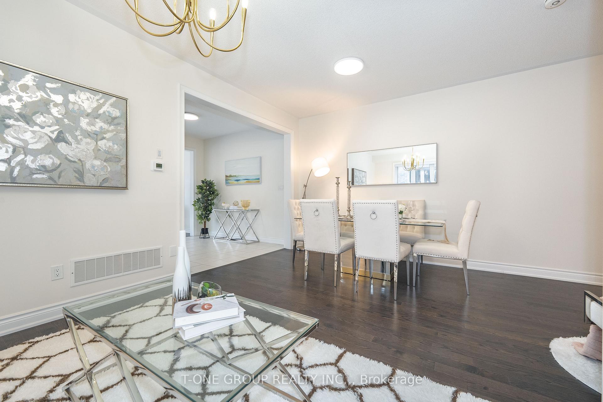 Photo 8 of 394 Kirkham Drive, Markham, Cedarwood — HOMEH