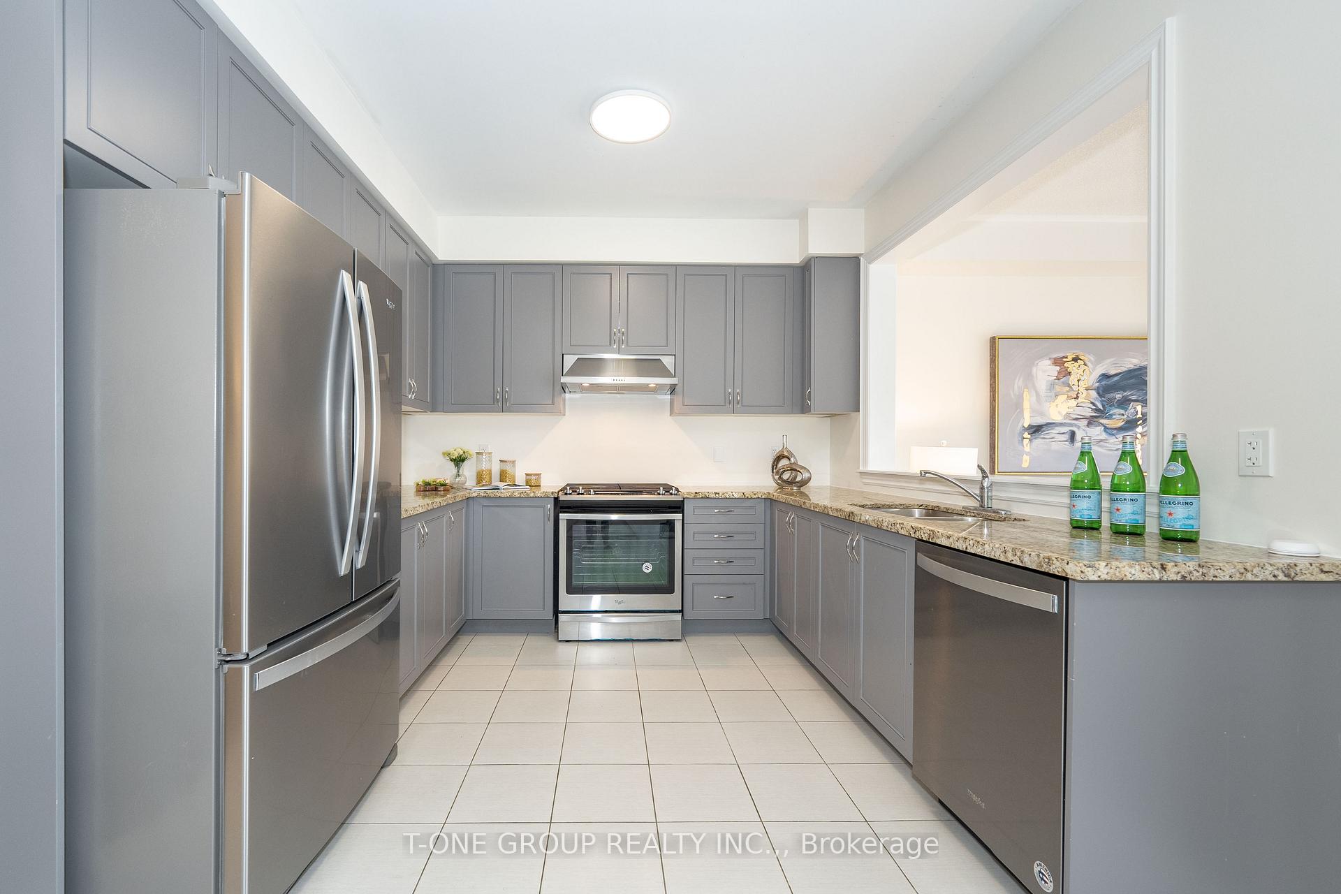 Photo 18 of 394 Kirkham Drive, Markham, Cedarwood — HOMEH