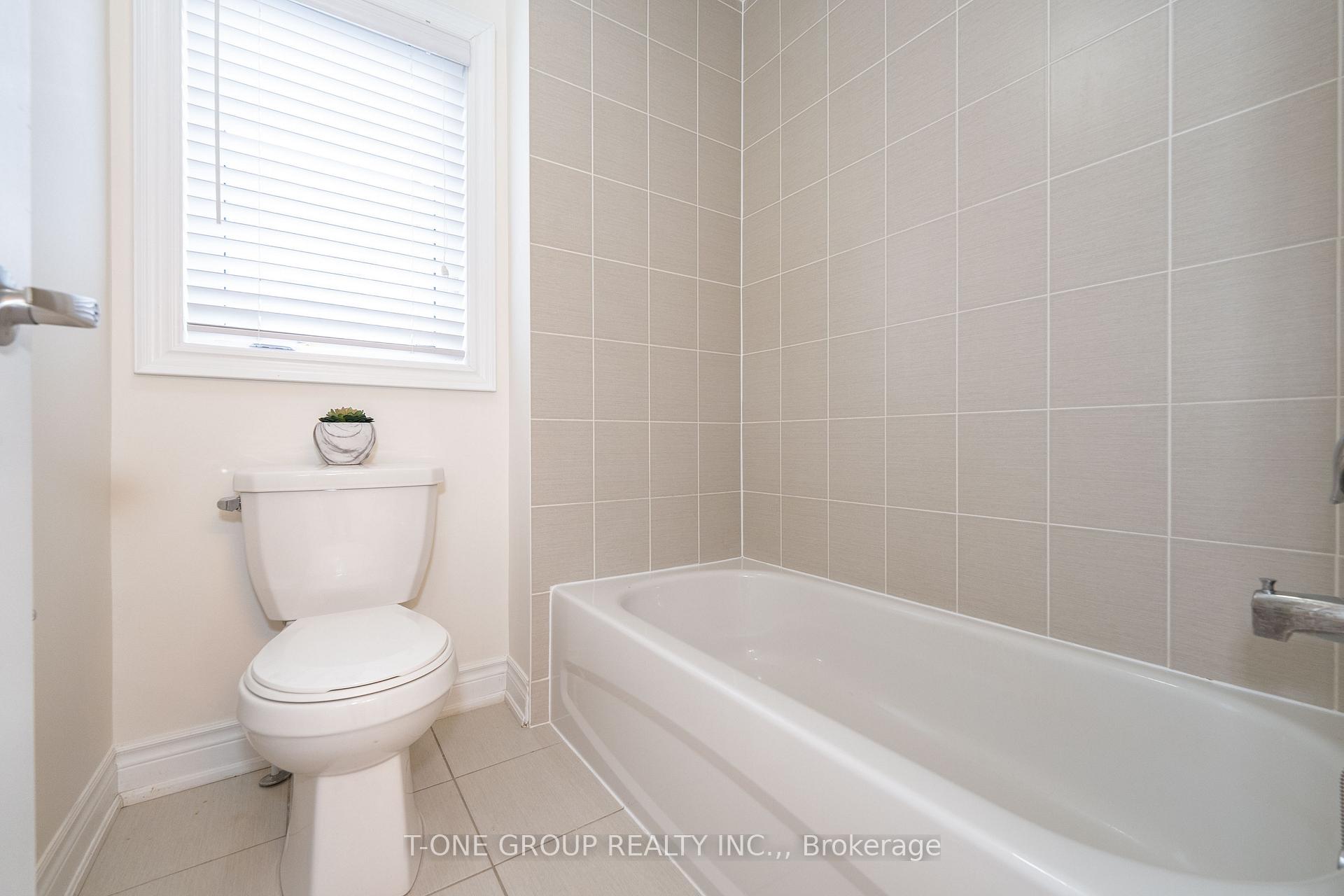 Photo 28 of 394 Kirkham Drive, Markham, Cedarwood — HOMEH