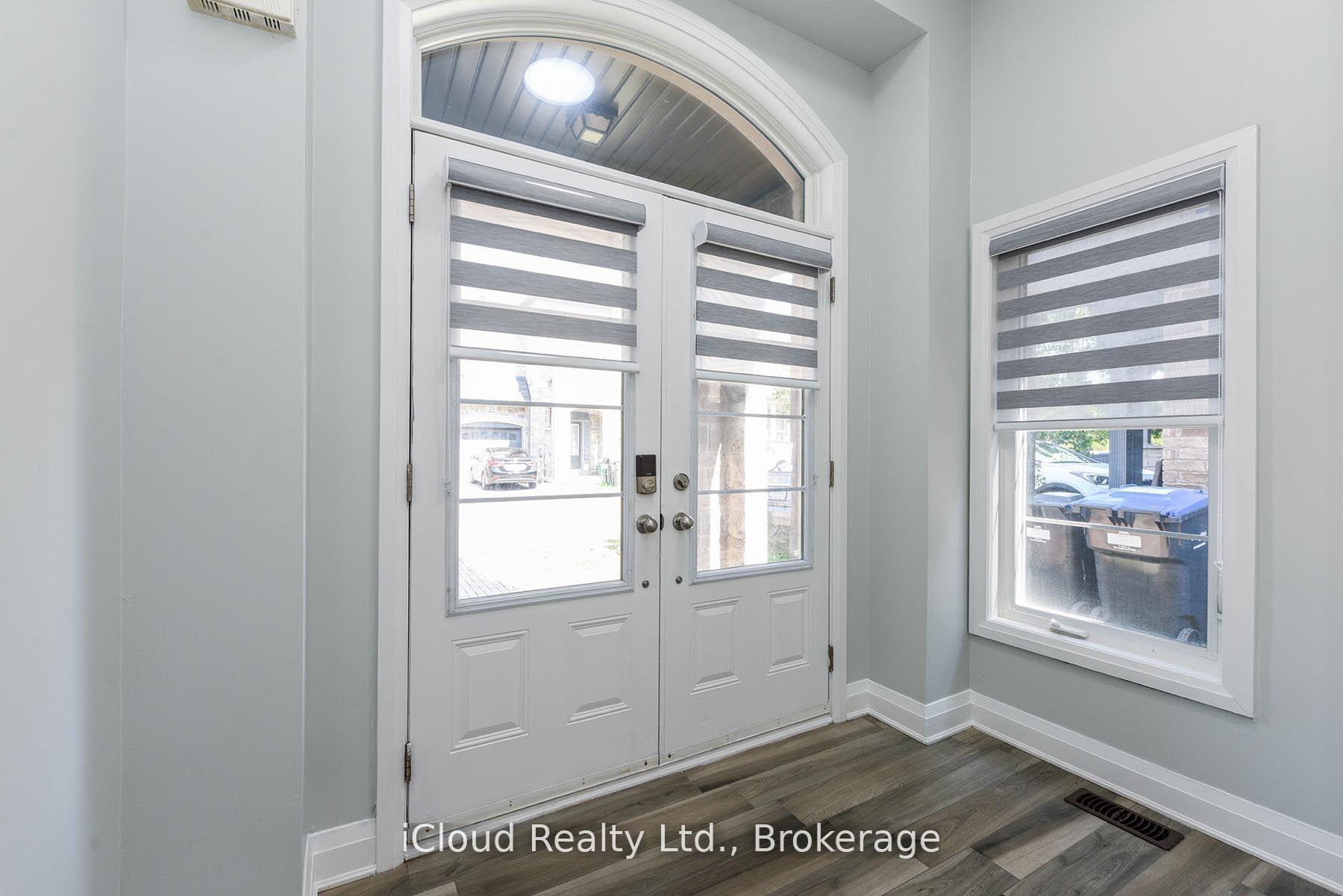Photo 2 of 66 Gammon Crescent, Brampton, Bram West — HOMEH