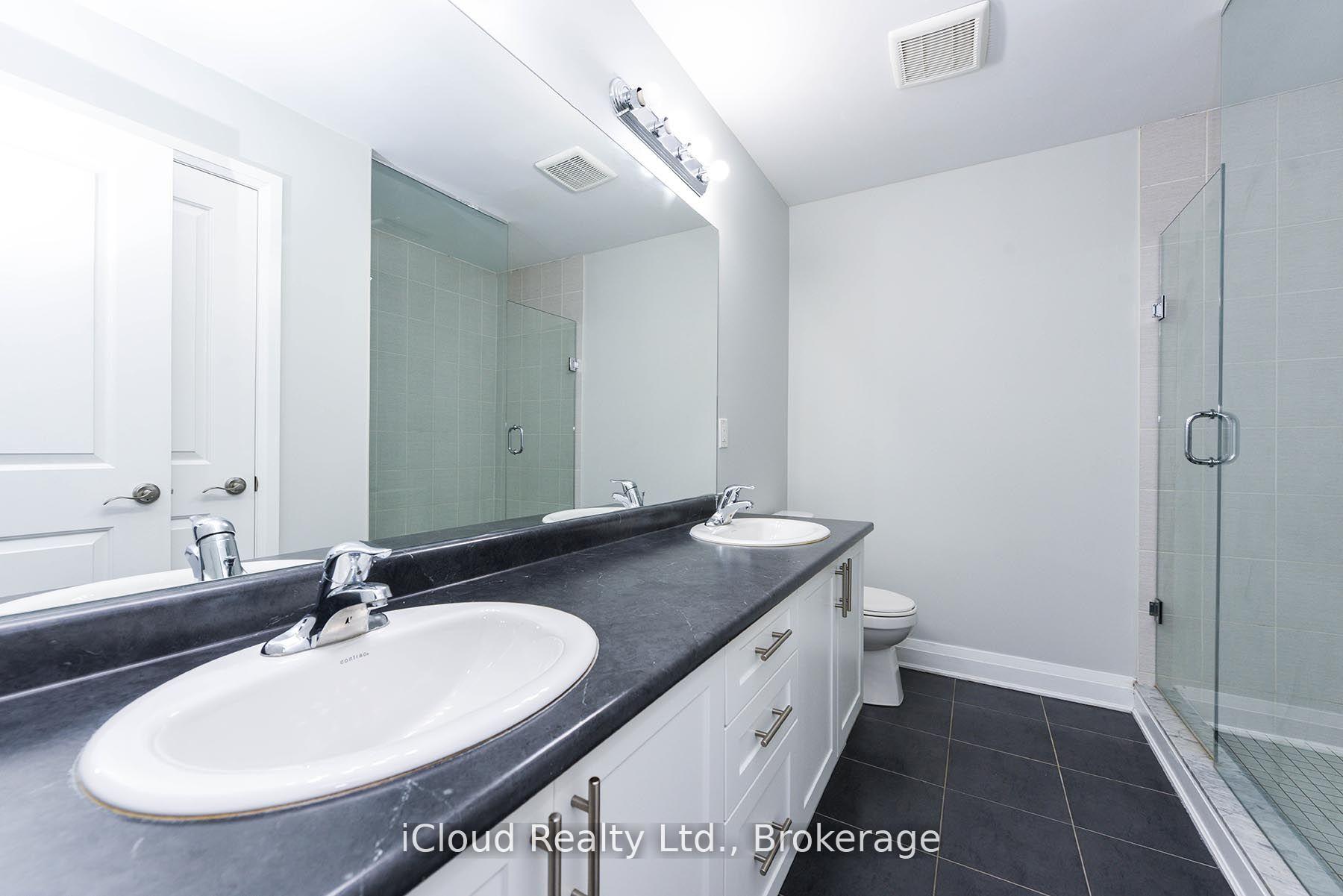 Photo 22 of 66 Gammon Crescent, Brampton, Bram West — HOMEH